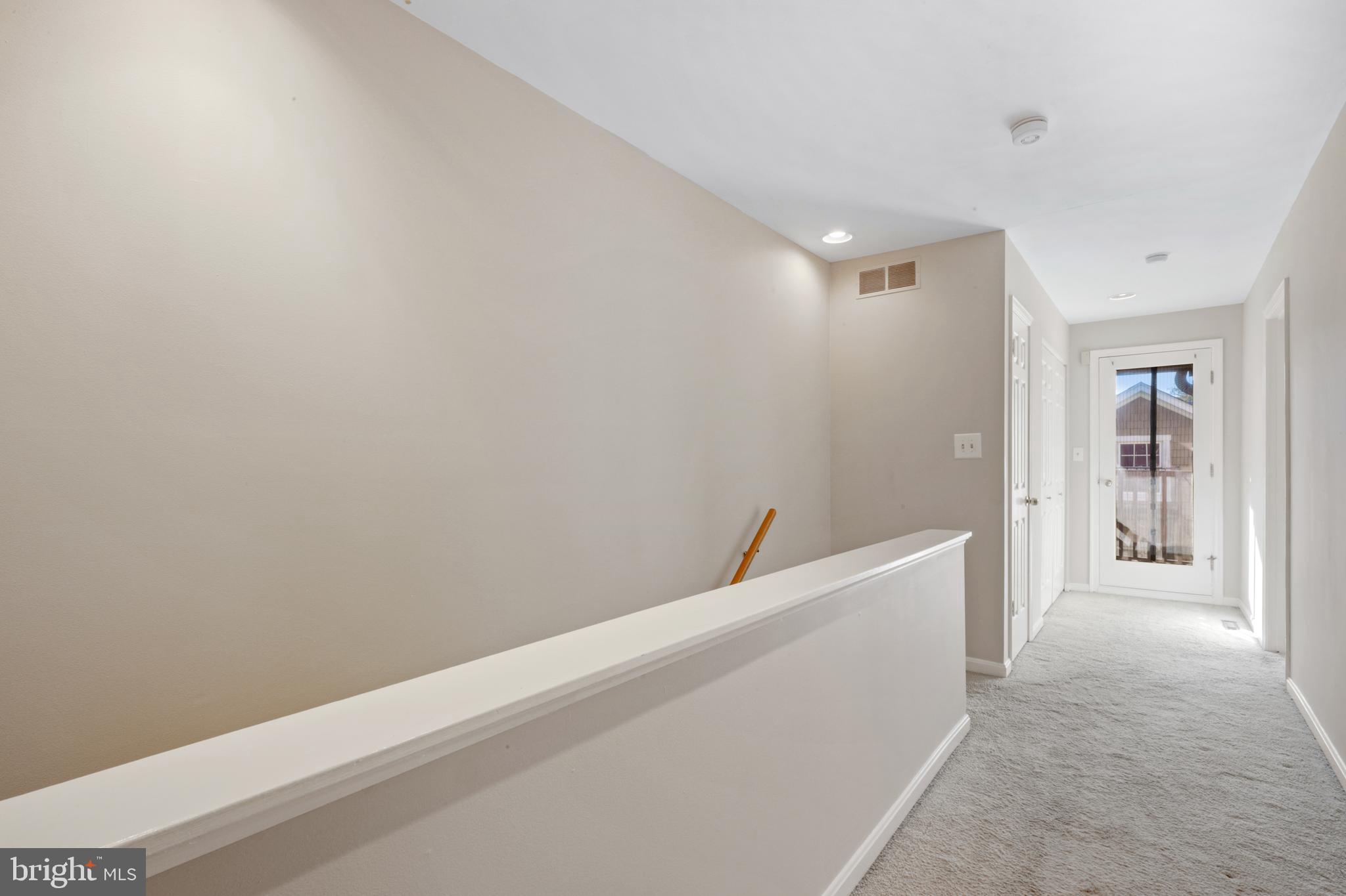 ROLAND PARK - Residential Lease