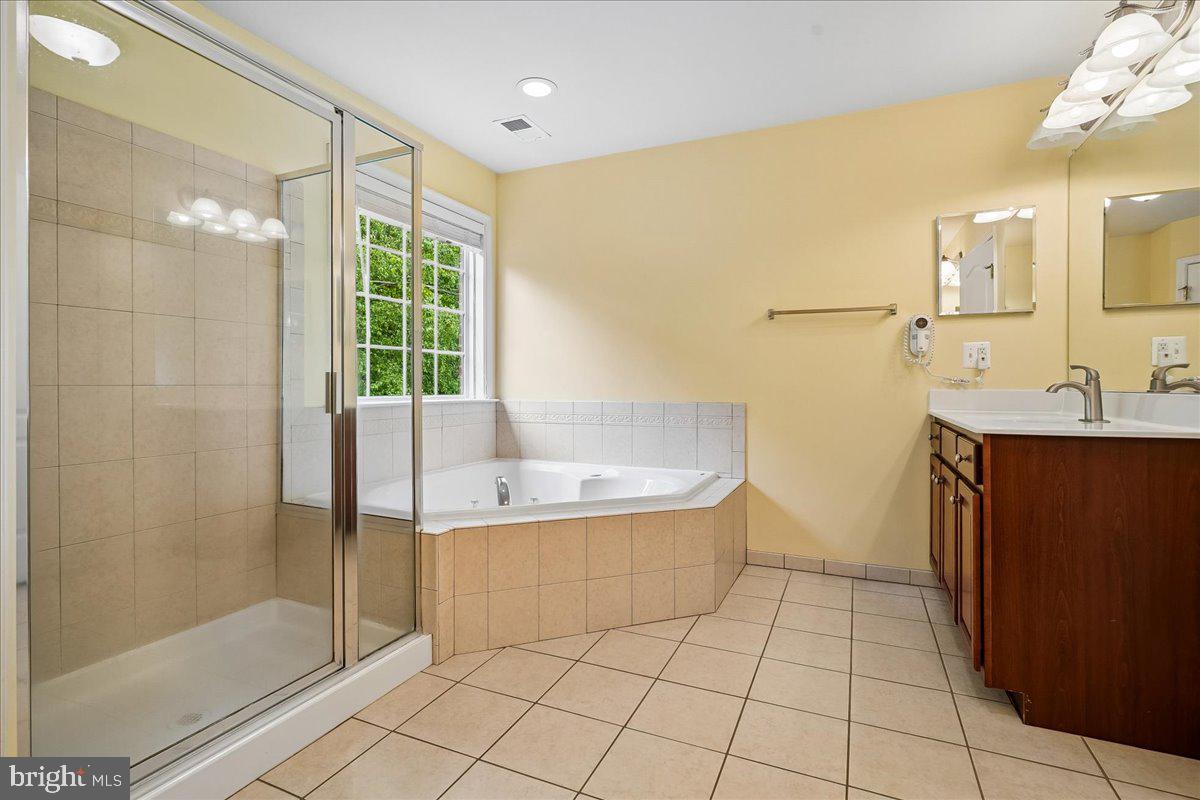 EWELLS MILL ESTATES - Residential