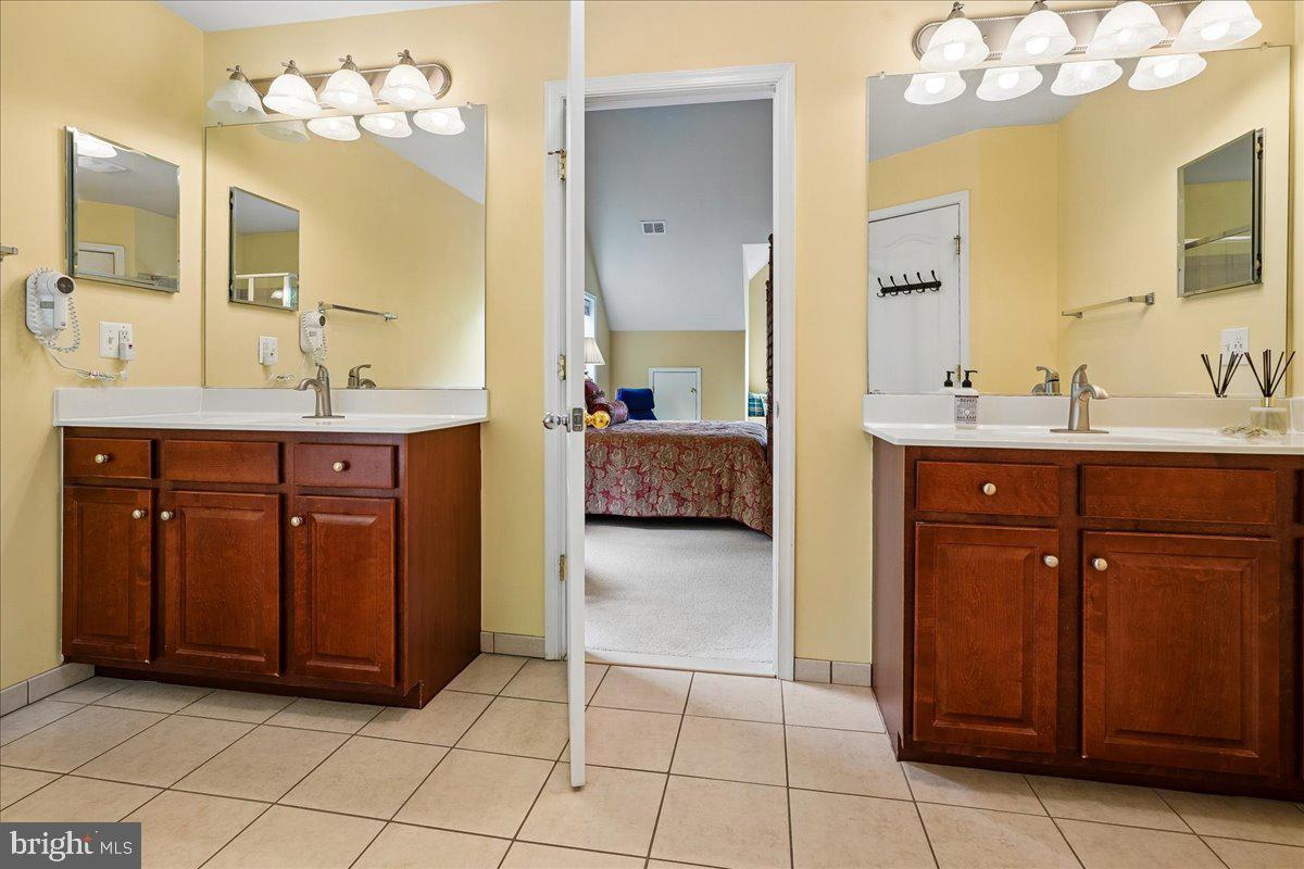 EWELLS MILL ESTATES - Residential