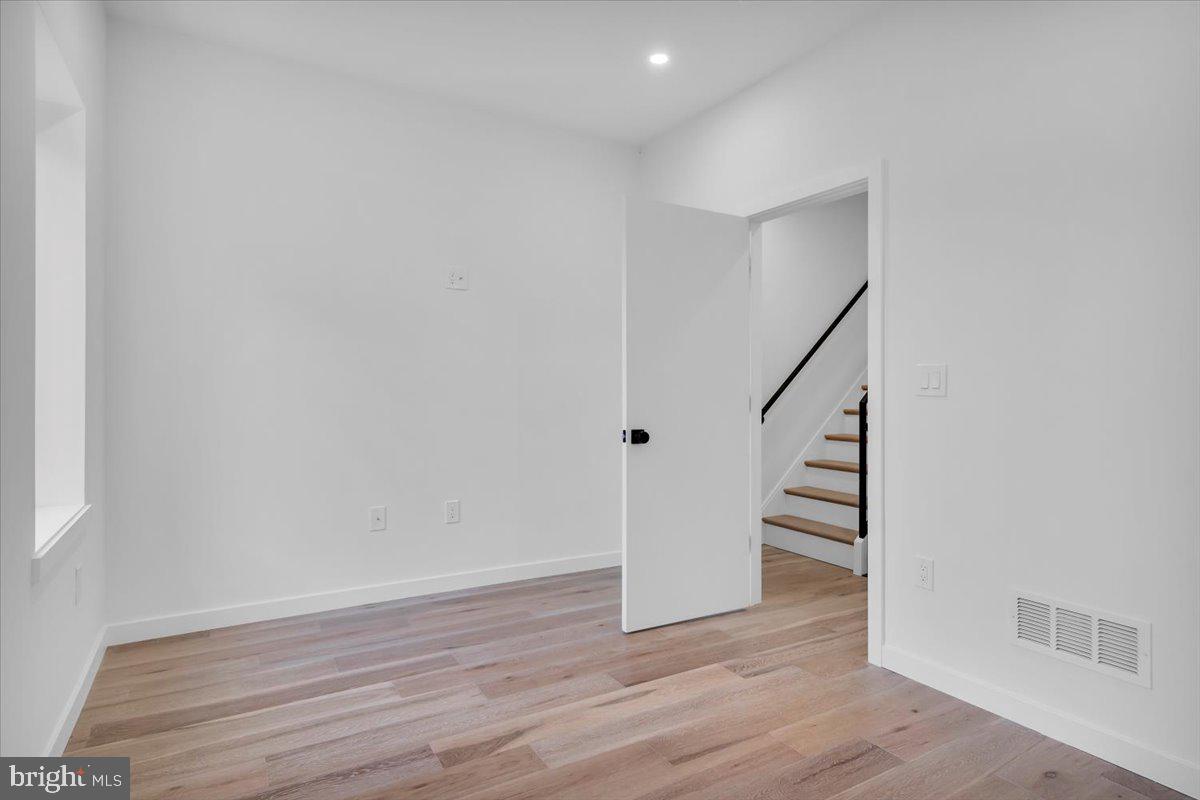 GRADUATE HOSPITAL - Residential