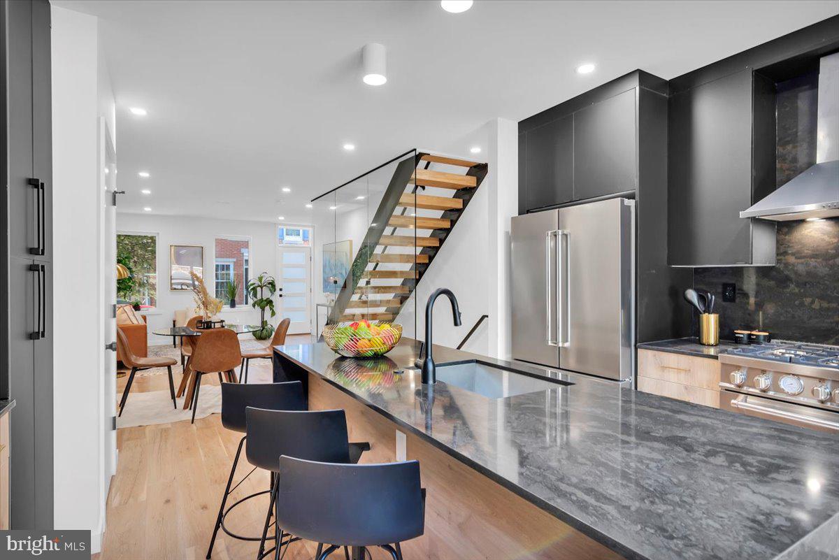 GRADUATE HOSPITAL - Residential