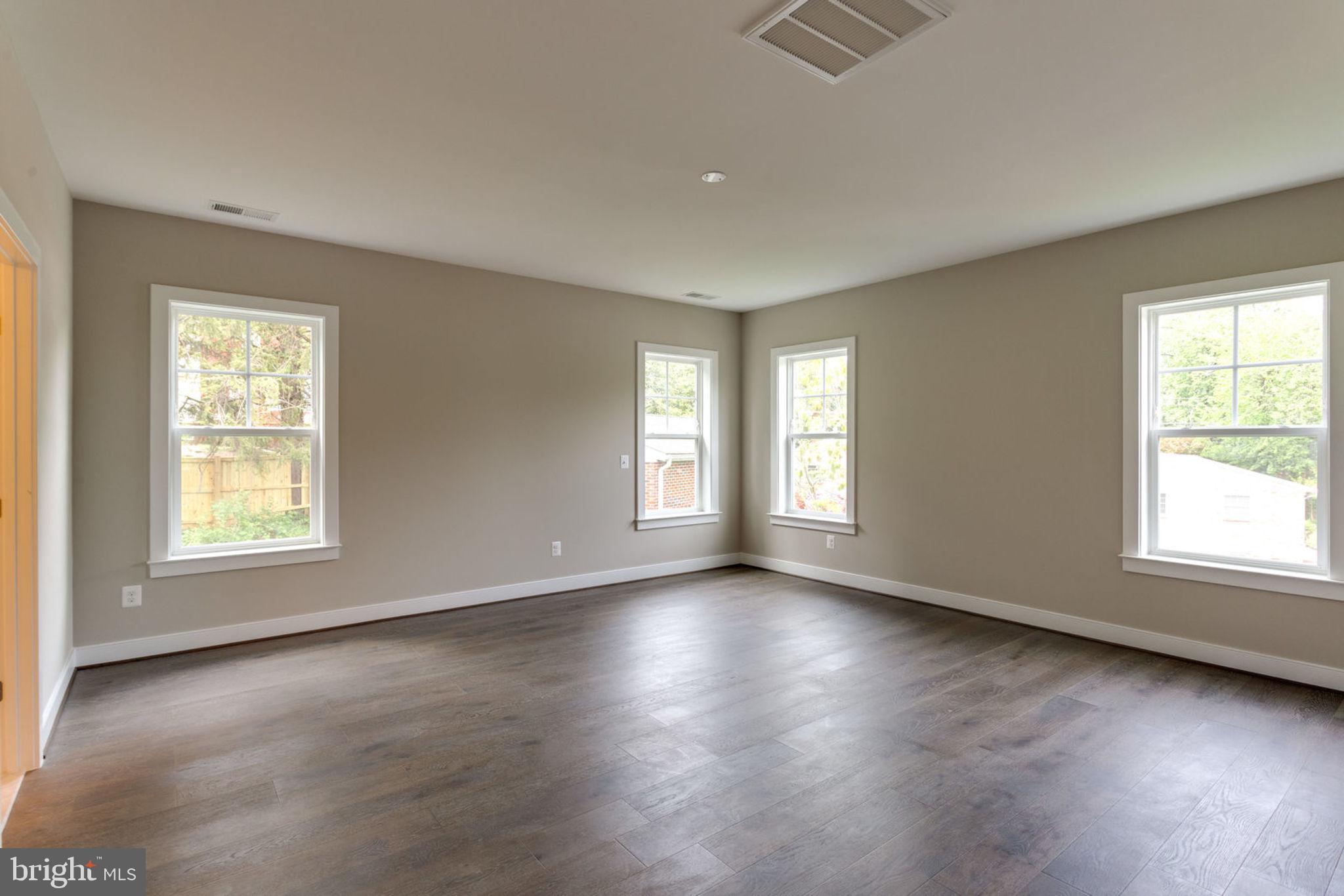 ALCOVA HEIGHTS - Residential