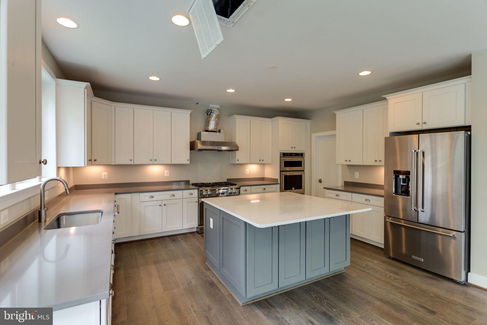 ALCOVA HEIGHTS - Residential