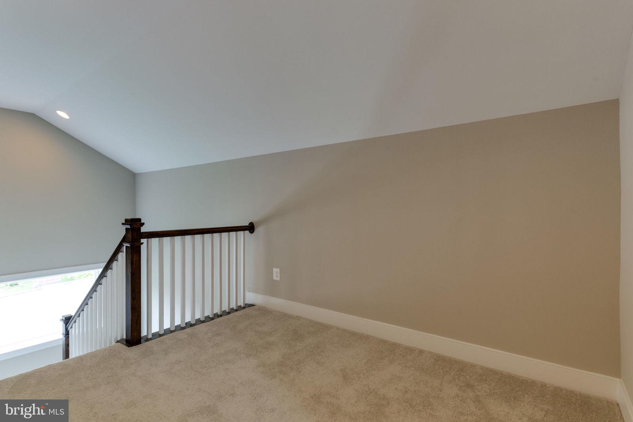 ALCOVA HEIGHTS - Residential