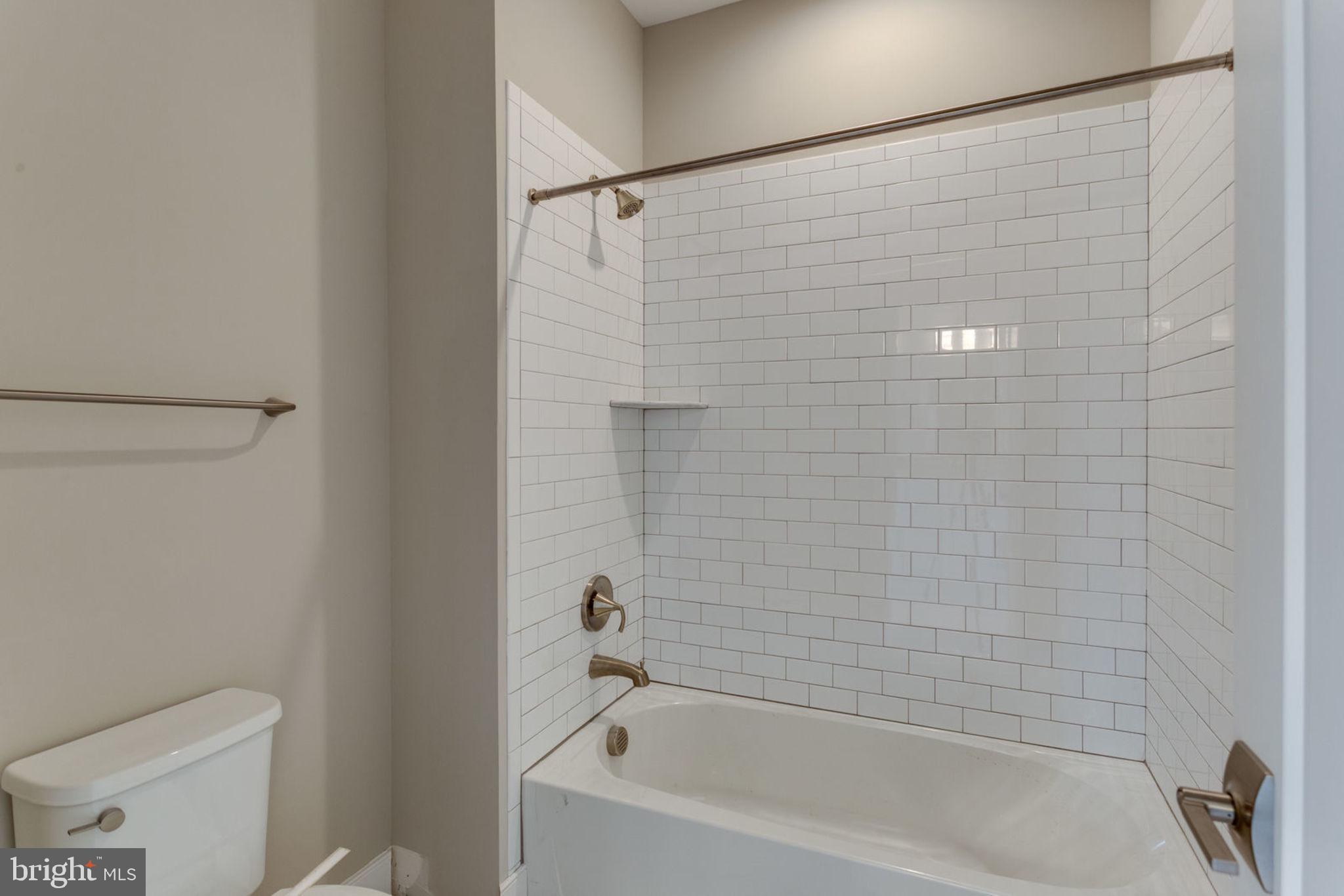 ALCOVA HEIGHTS - Residential