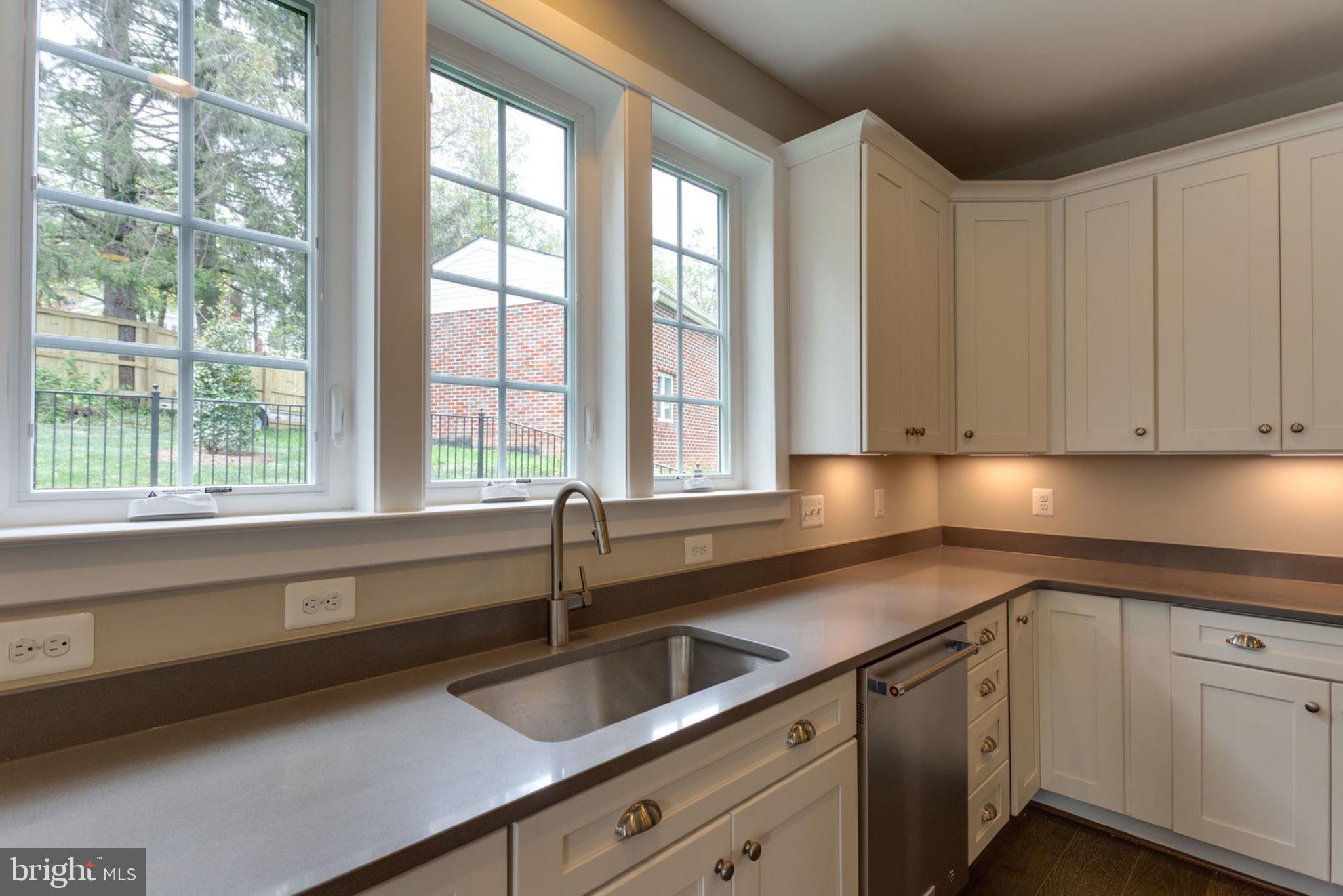 ALCOVA HEIGHTS - Residential