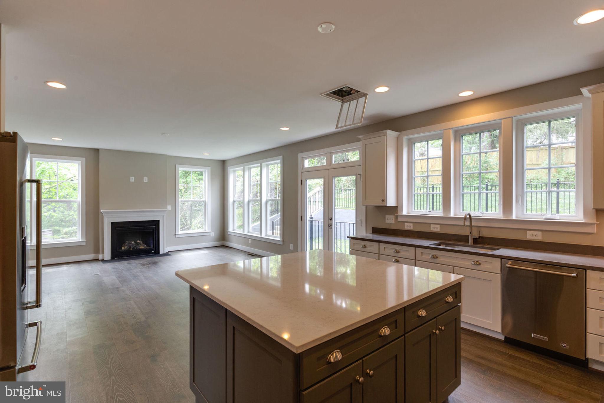 ALCOVA HEIGHTS - Residential