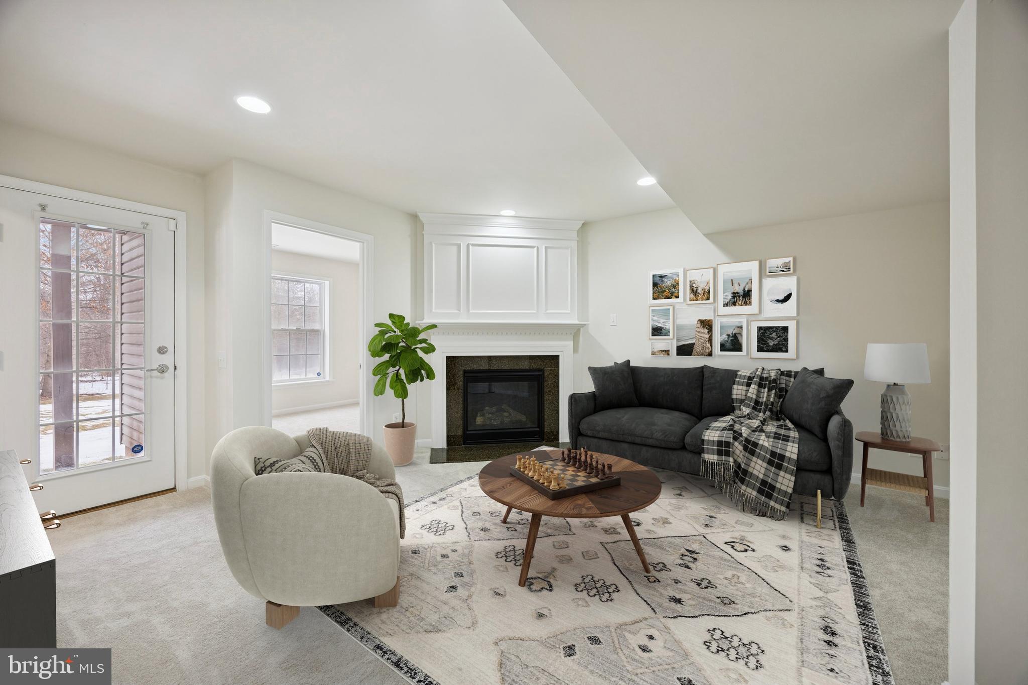 LONGFORD CROSSING - Residential