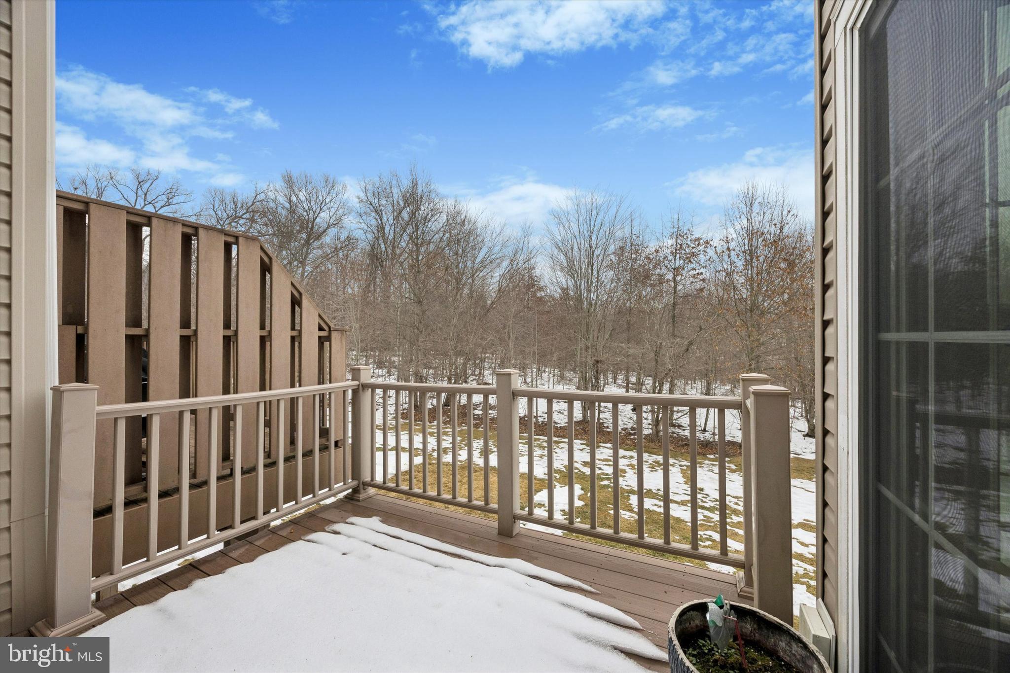 LONGFORD CROSSING - Residential