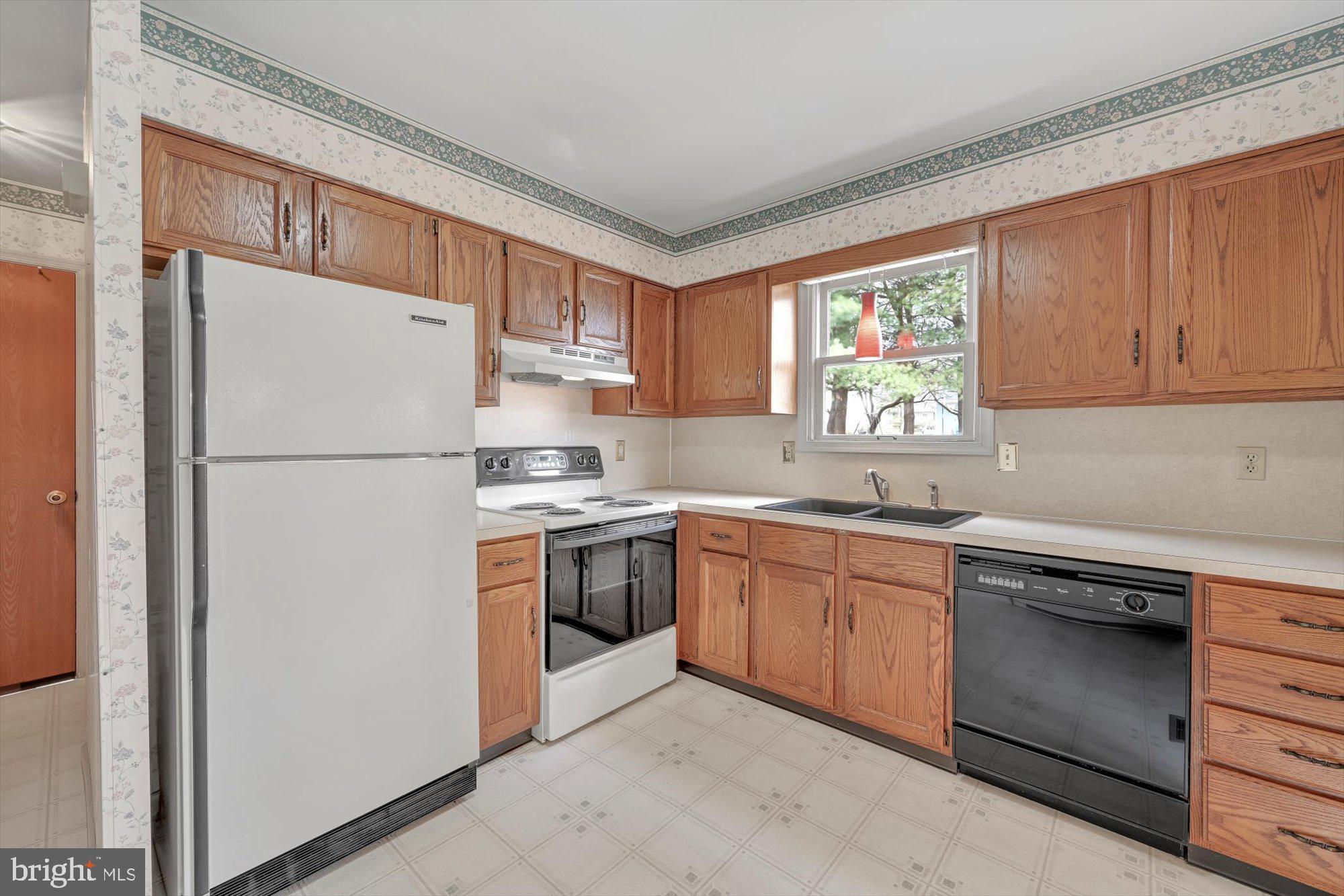 HEMPFIELD GREEN - Residential