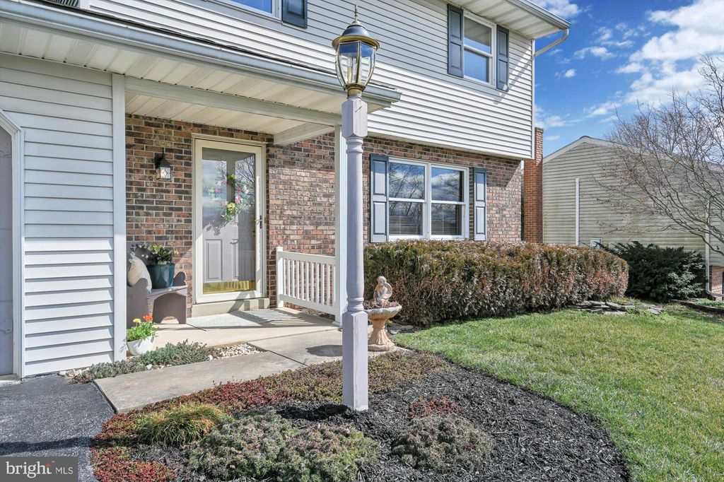 Photo of 331 BARBERRY DR, LANCASTER, PA 17601 (MLS # PALA2031632)