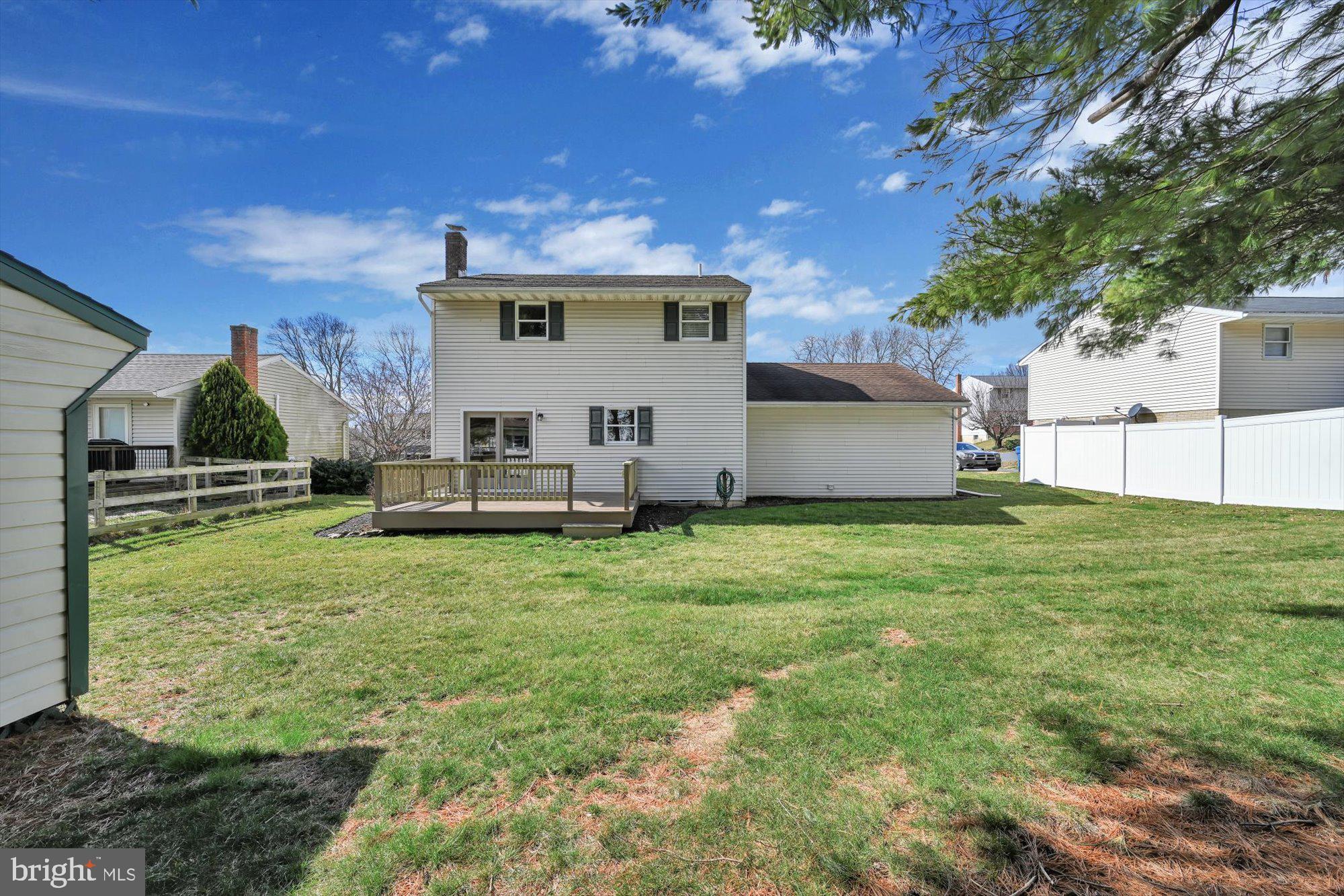 HEMPFIELD GREEN - Residential
