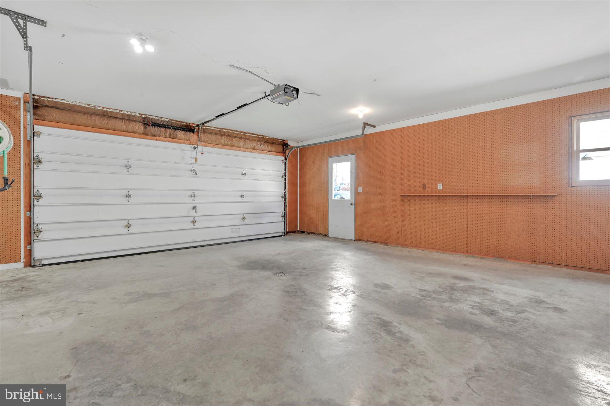 HEMPFIELD GREEN - Residential