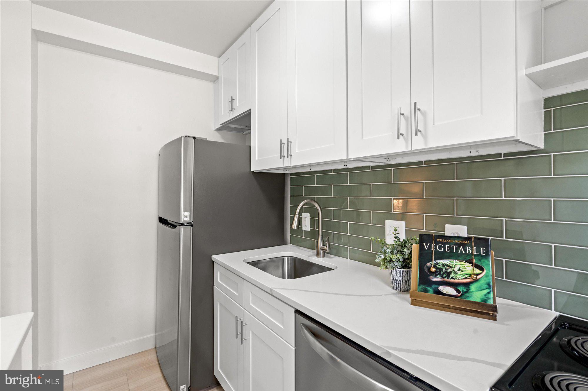 DEL RAY - Residential