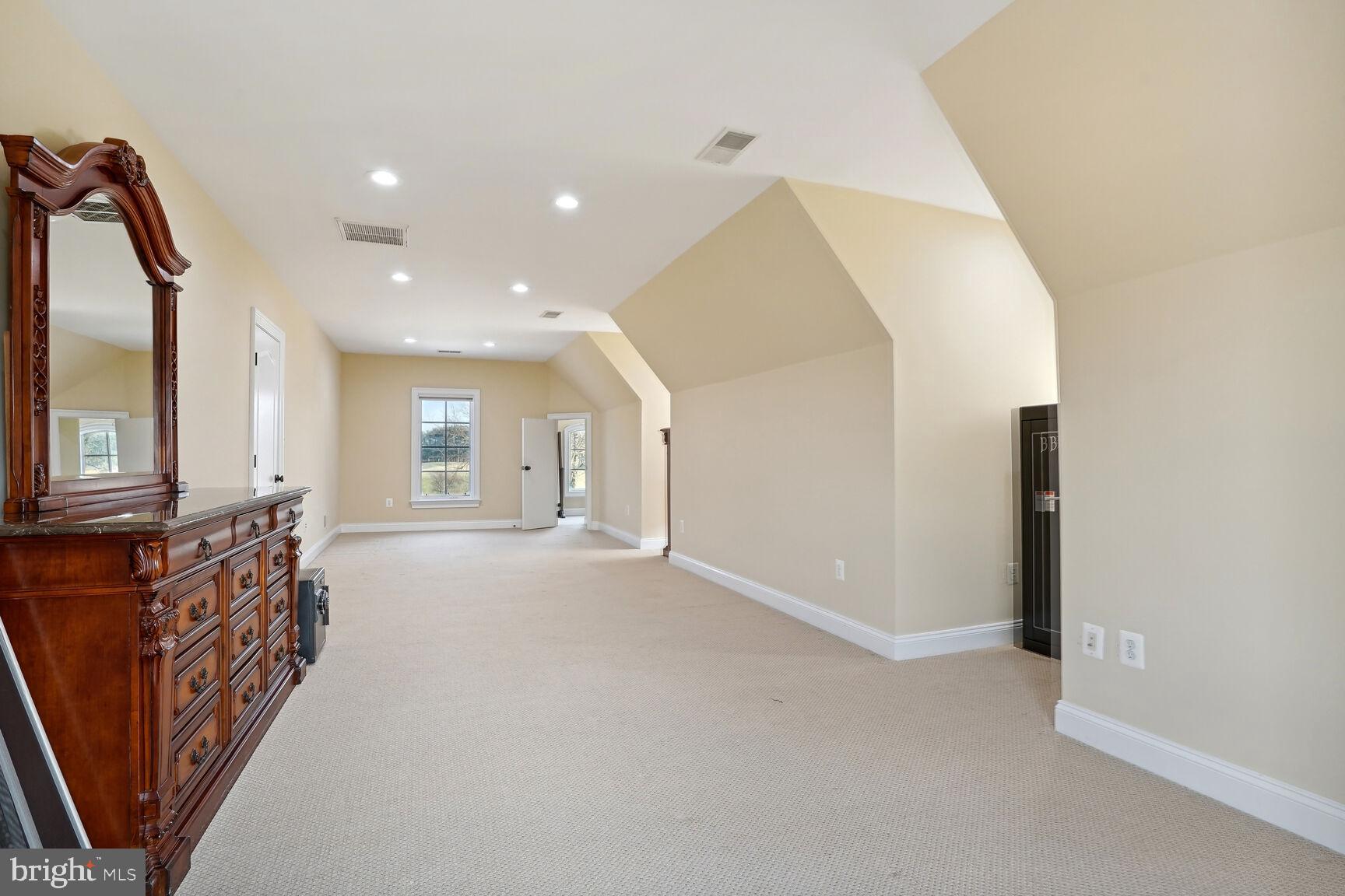 BEAVER CREEK FARM - Residential