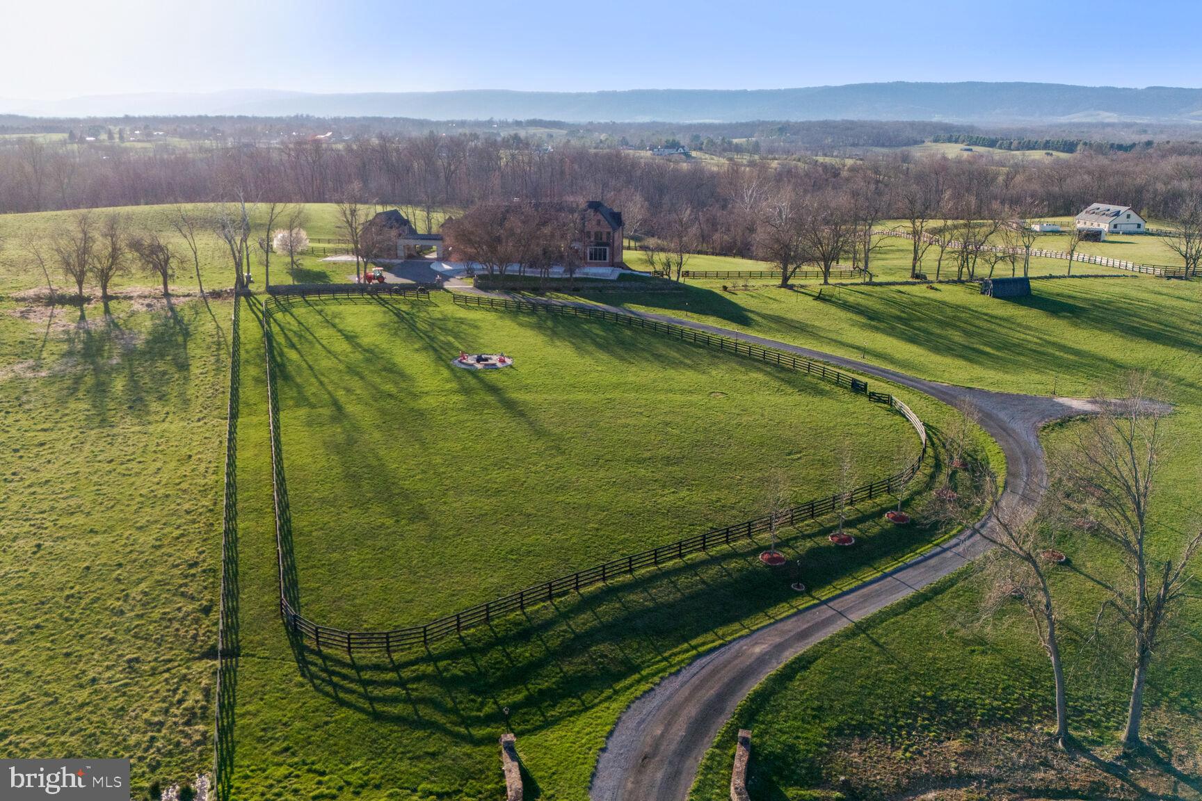 BEAVER CREEK FARM - Residential