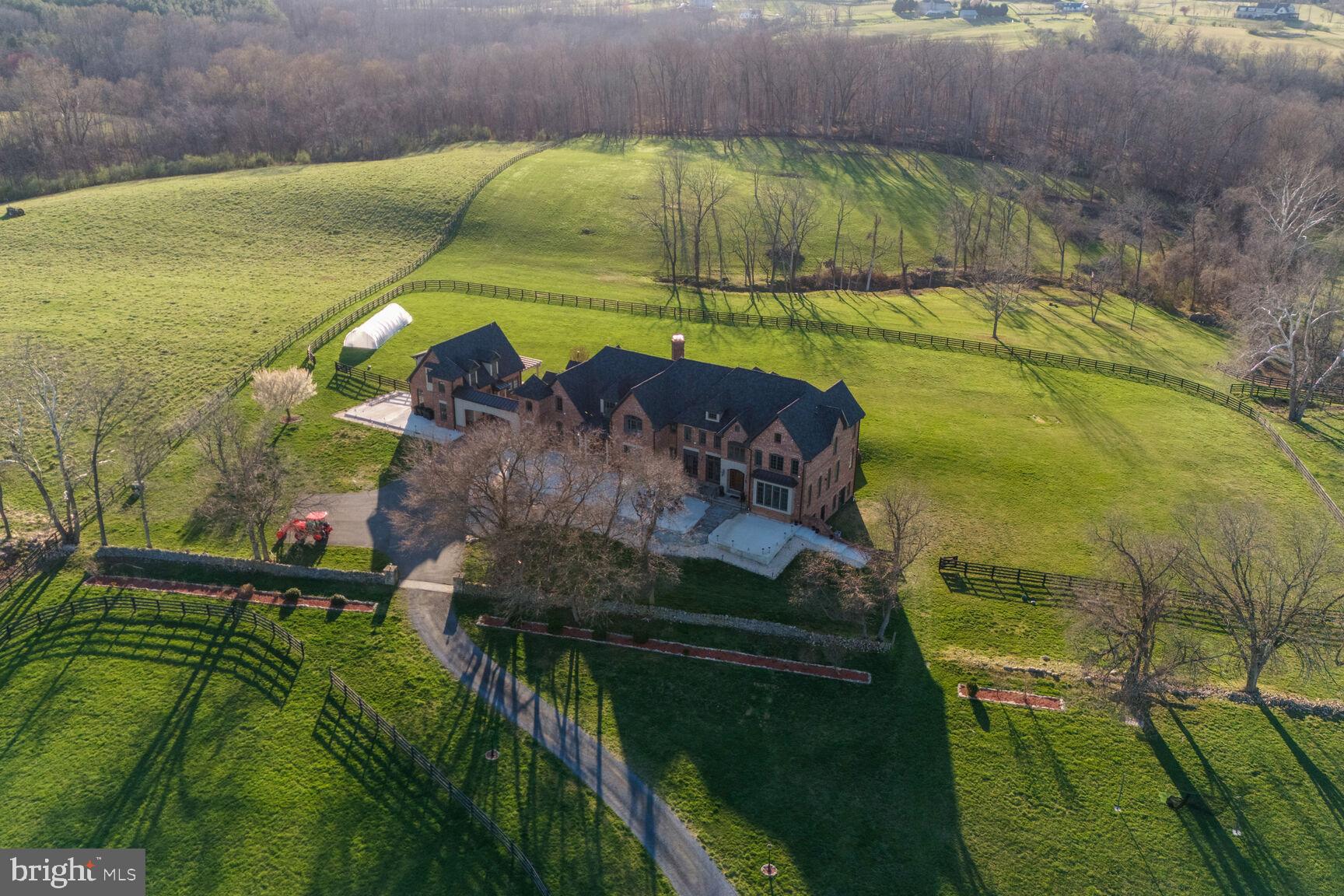 BEAVER CREEK FARM - Residential