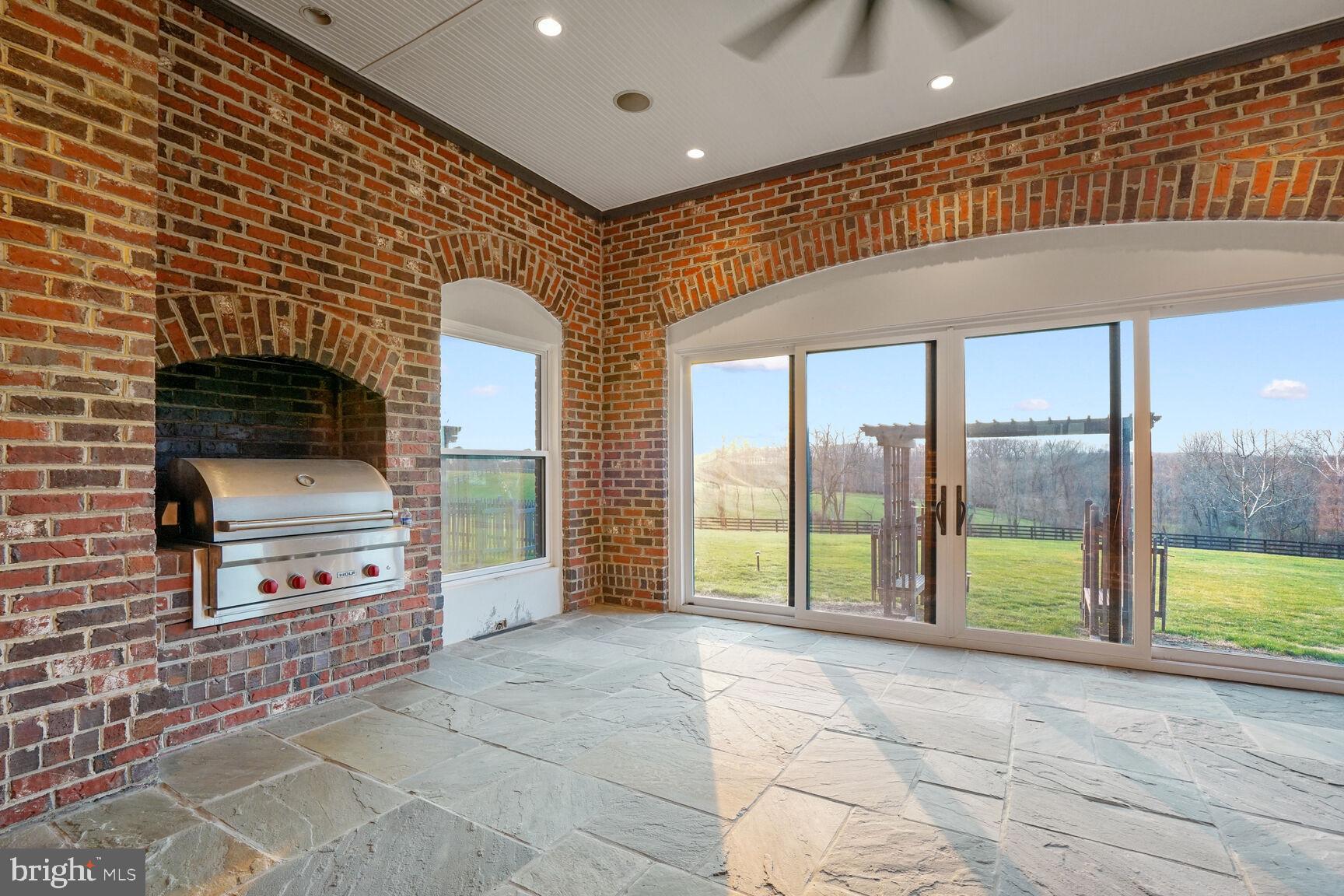 BEAVER CREEK FARM - Residential