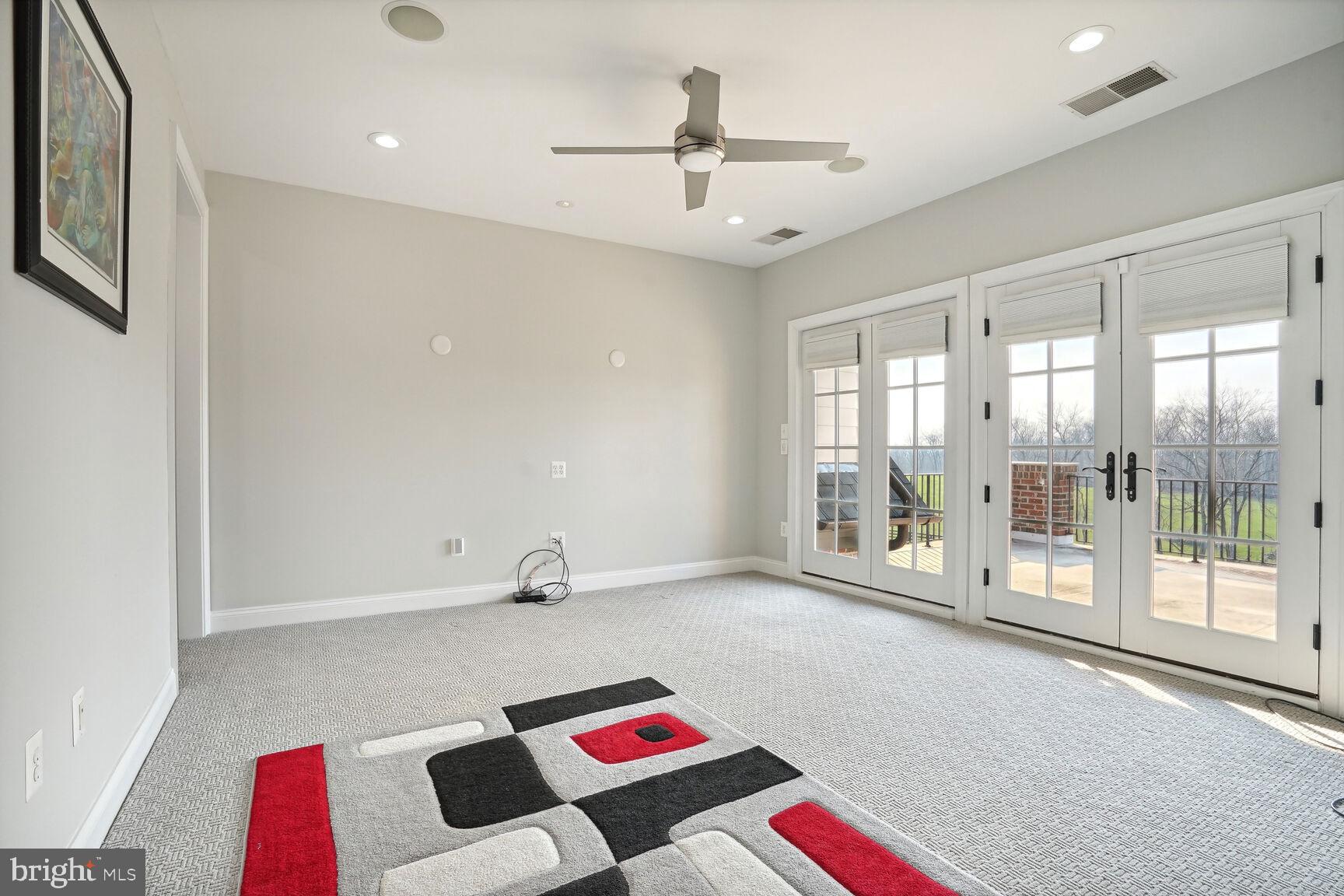 BEAVER CREEK FARM - Residential