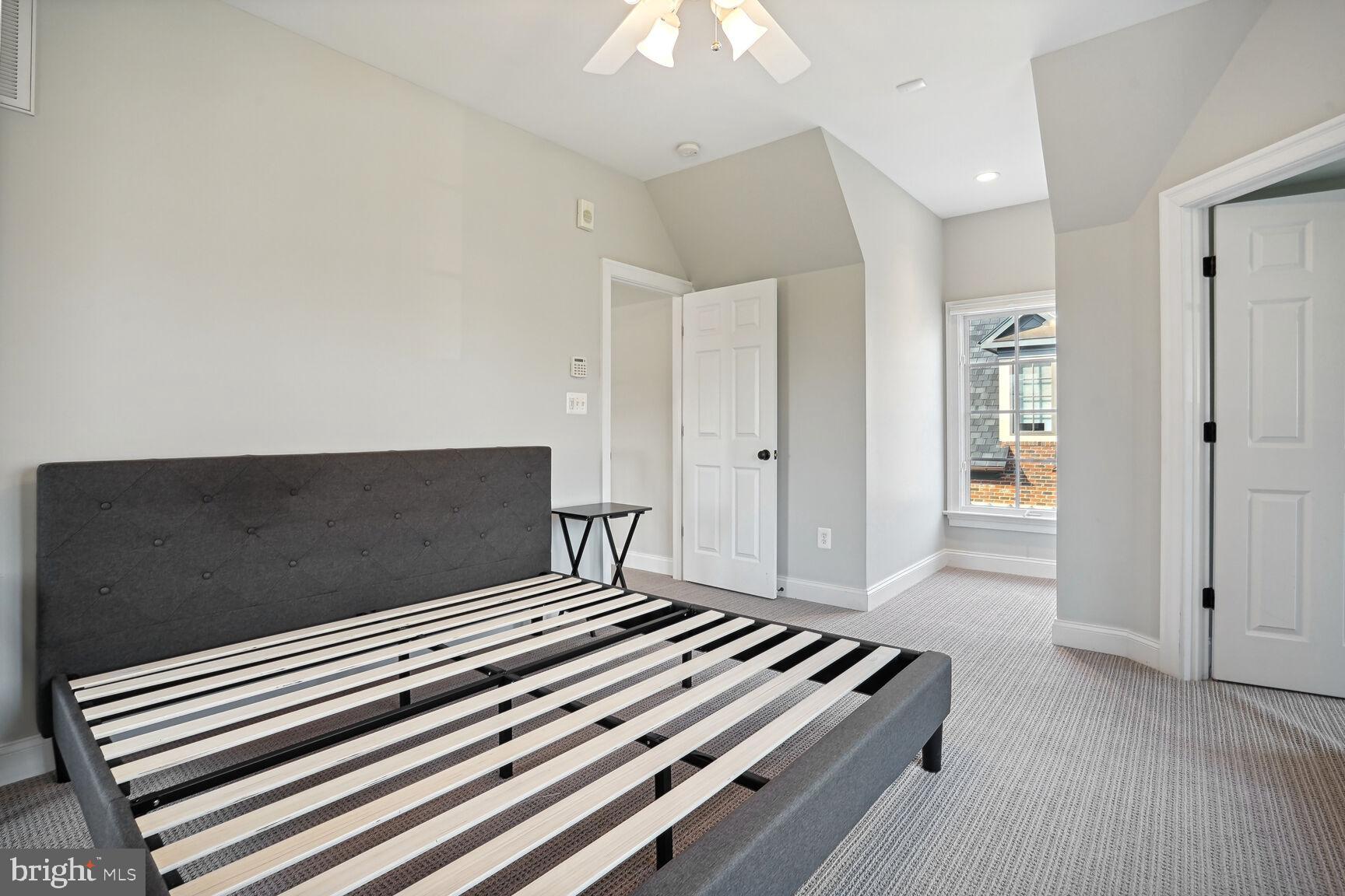 BEAVER CREEK FARM - Residential