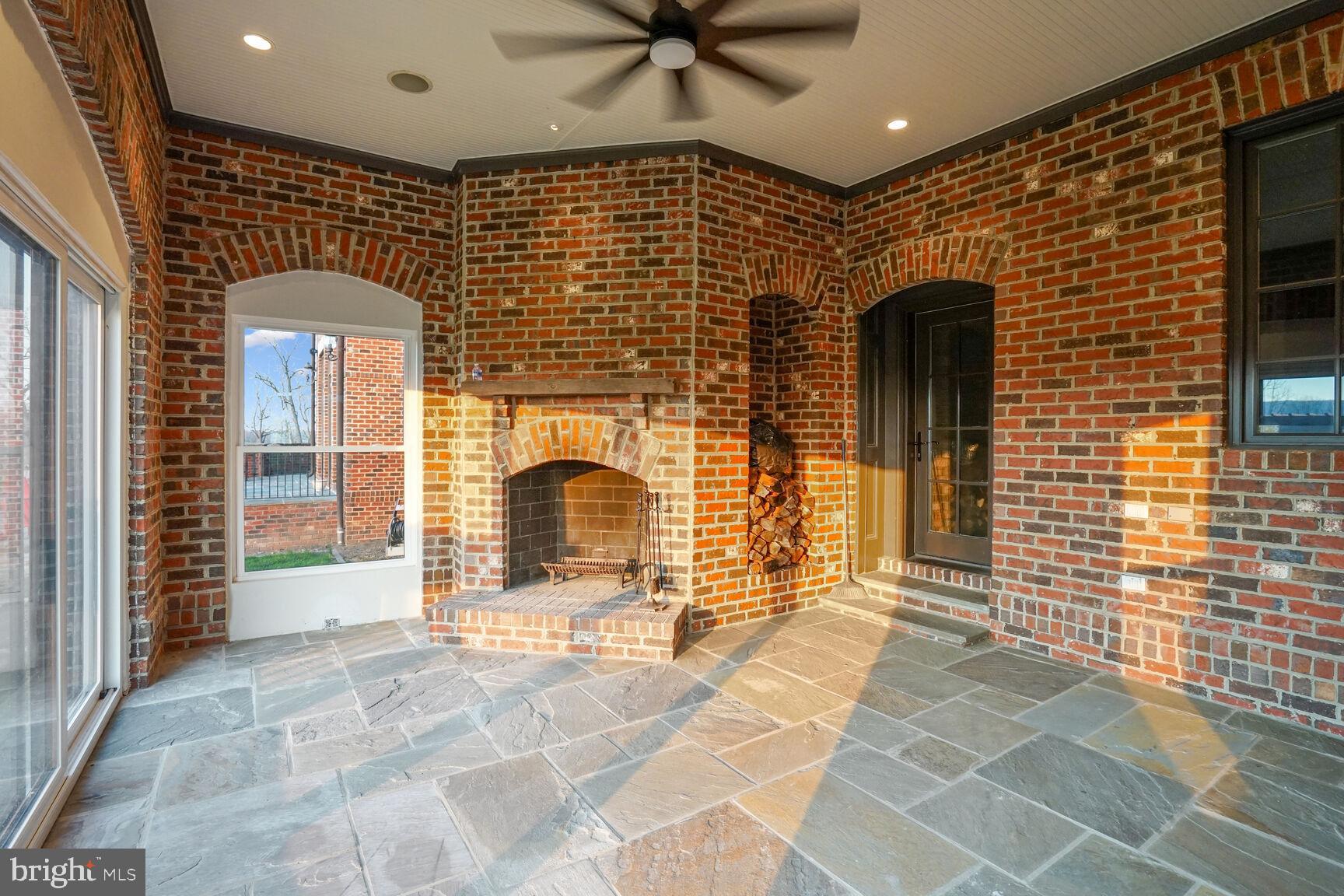 BEAVER CREEK FARM - Residential