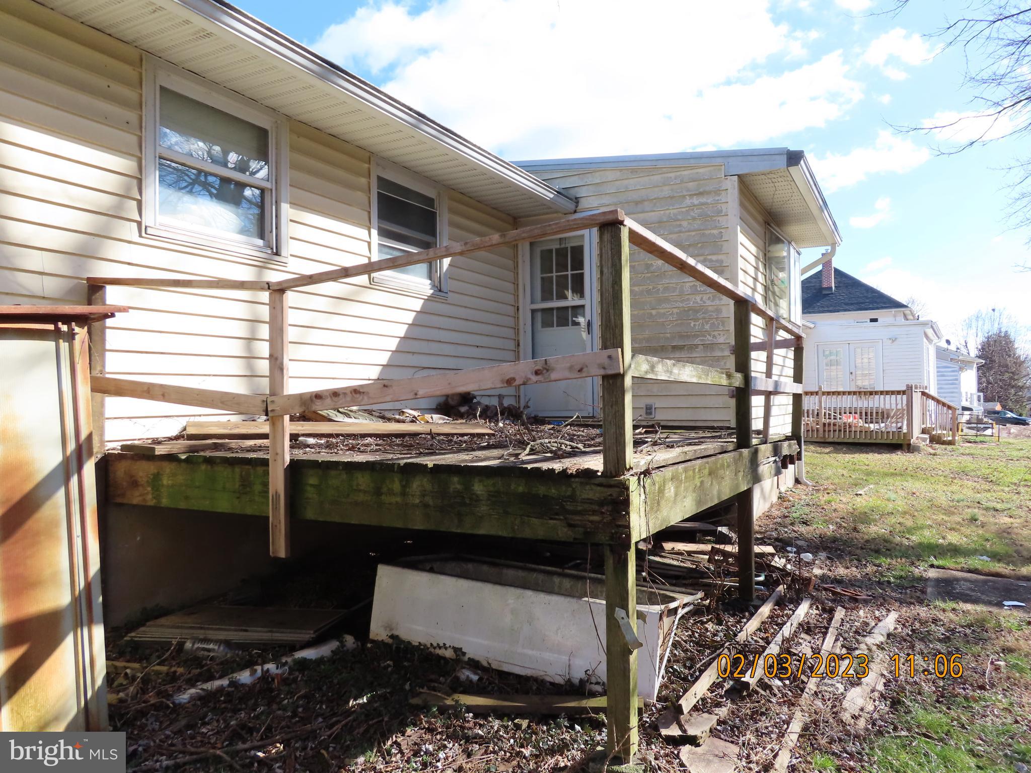 TOLLGATE - Residential