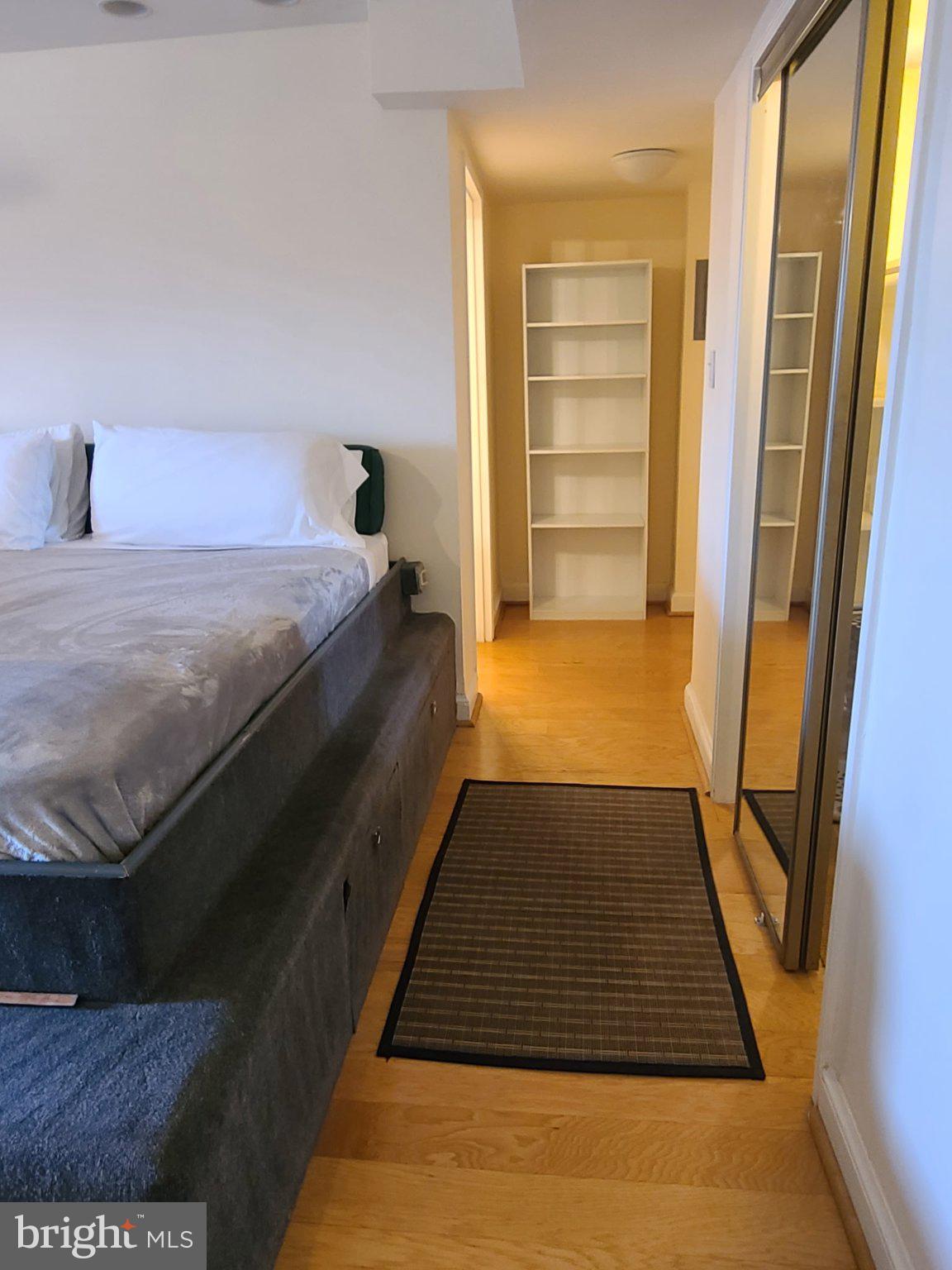 1587 N COLONIAL TERRACE 103-X