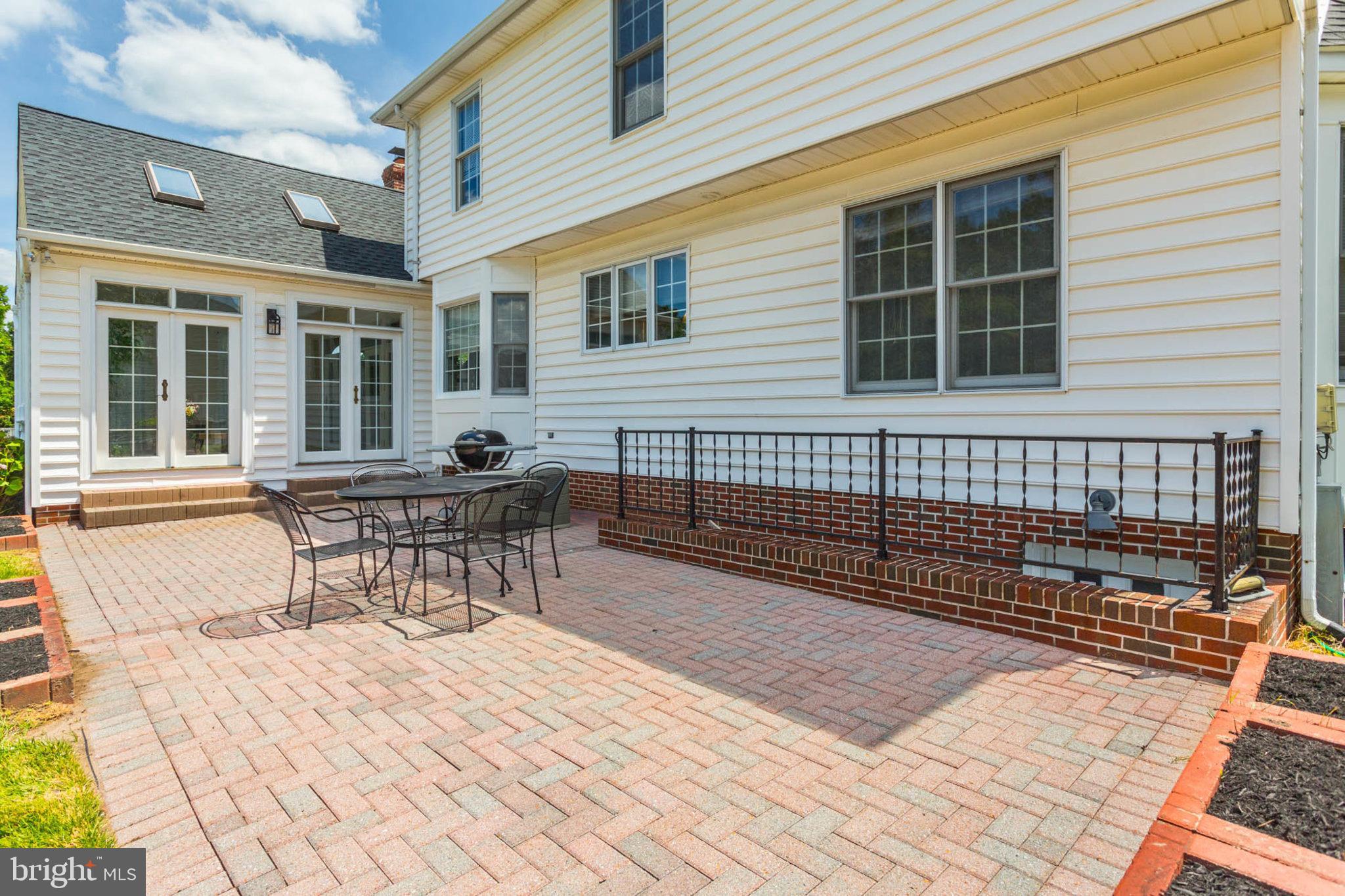 TURF VALLEY OVERLOOK - Residential