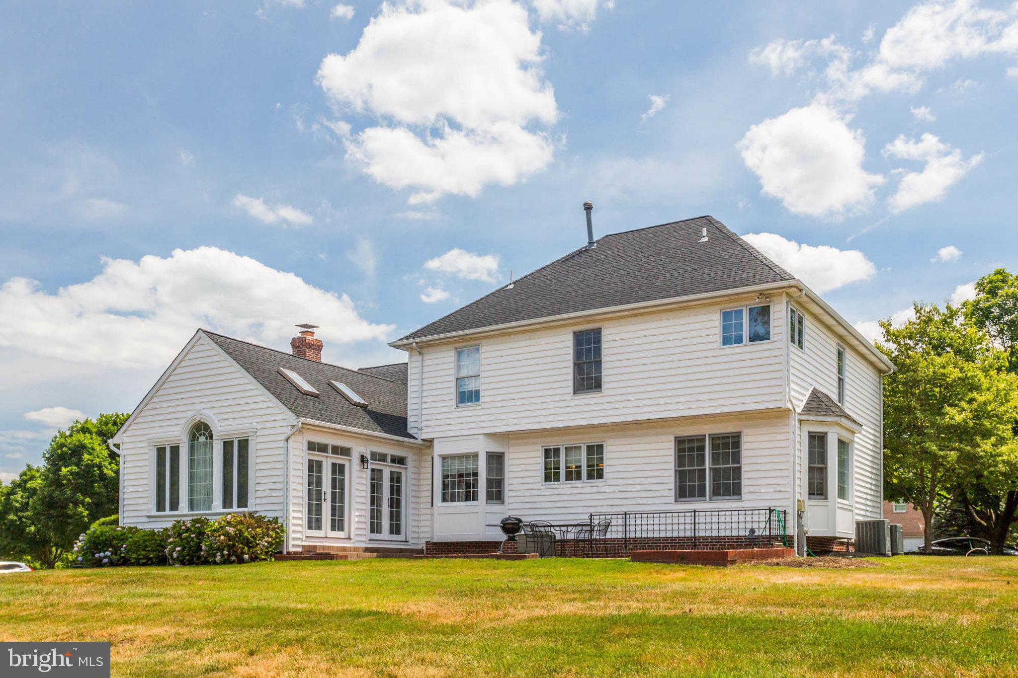 TURF VALLEY OVERLOOK - Residential