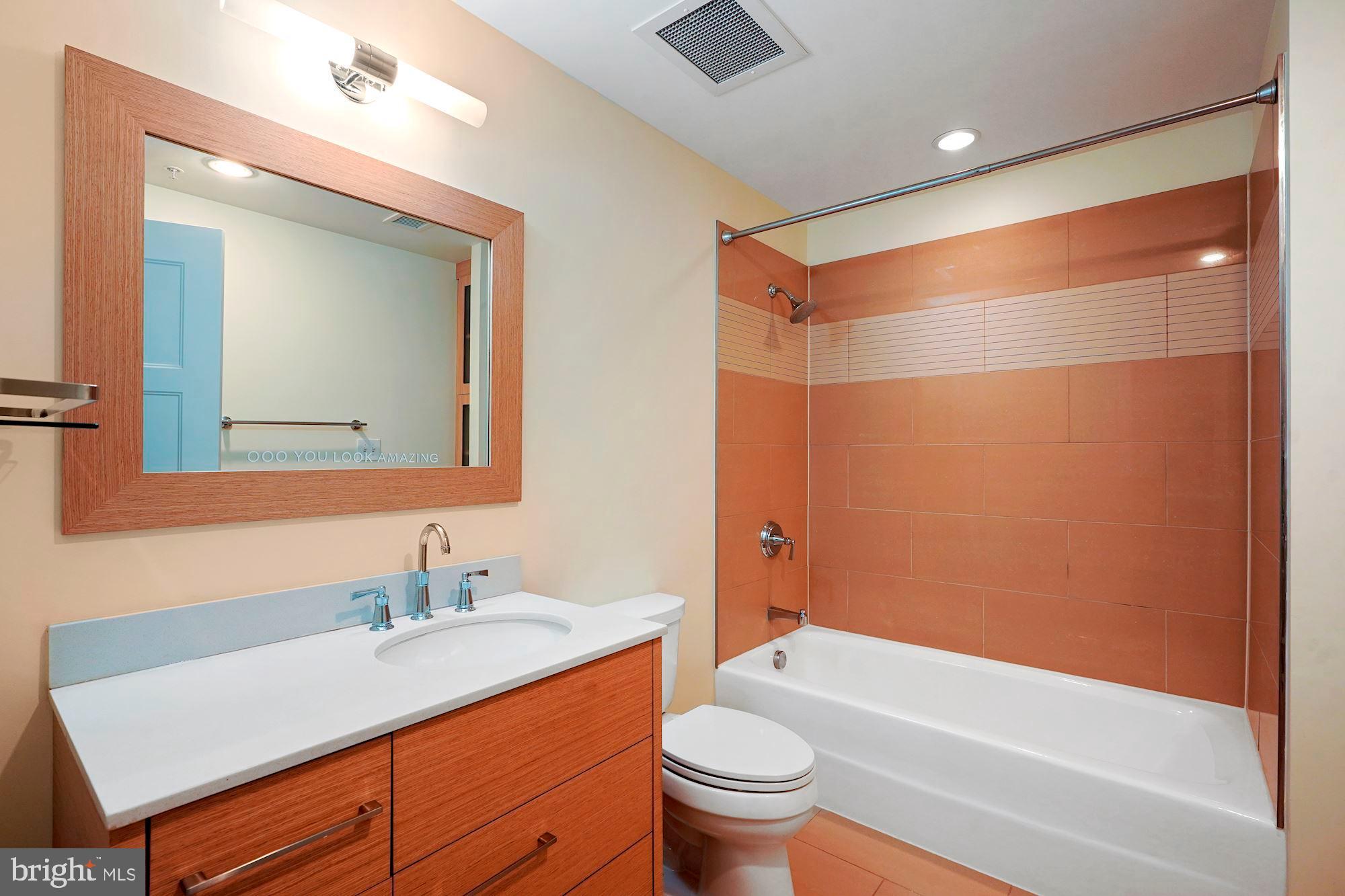 GASLIGHT SQUARE - Residential