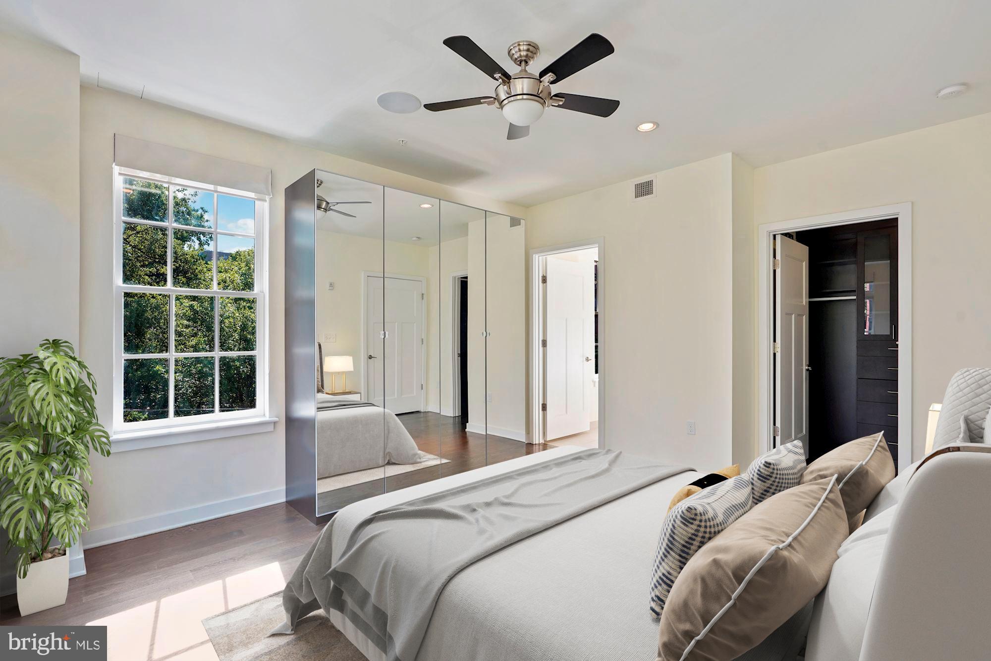 GASLIGHT SQUARE - Residential