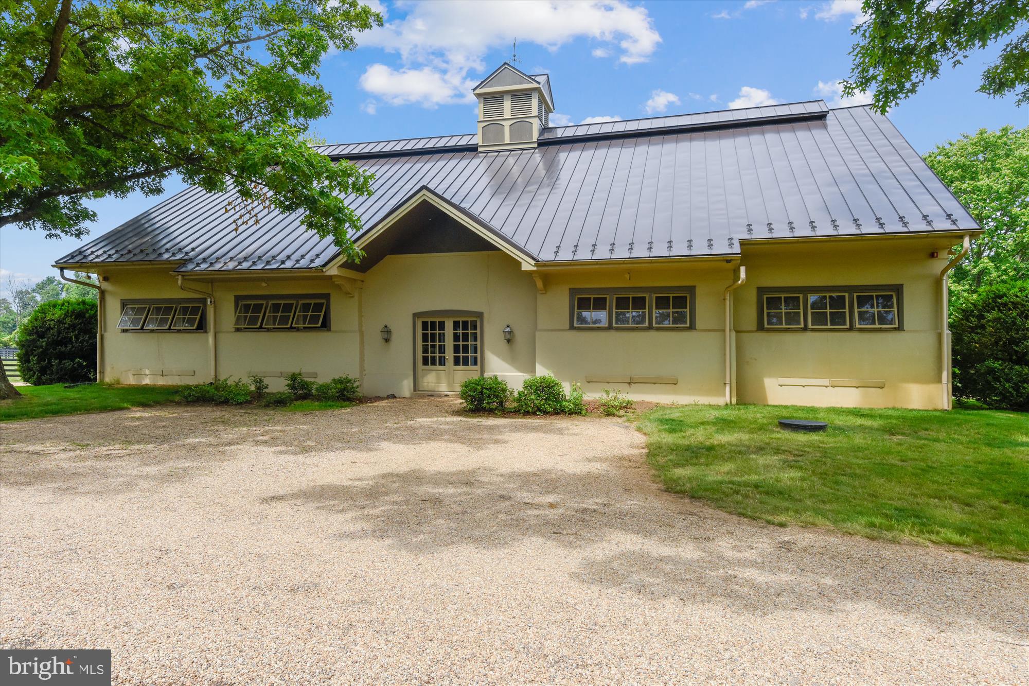 MIDDLEBURG - Residential