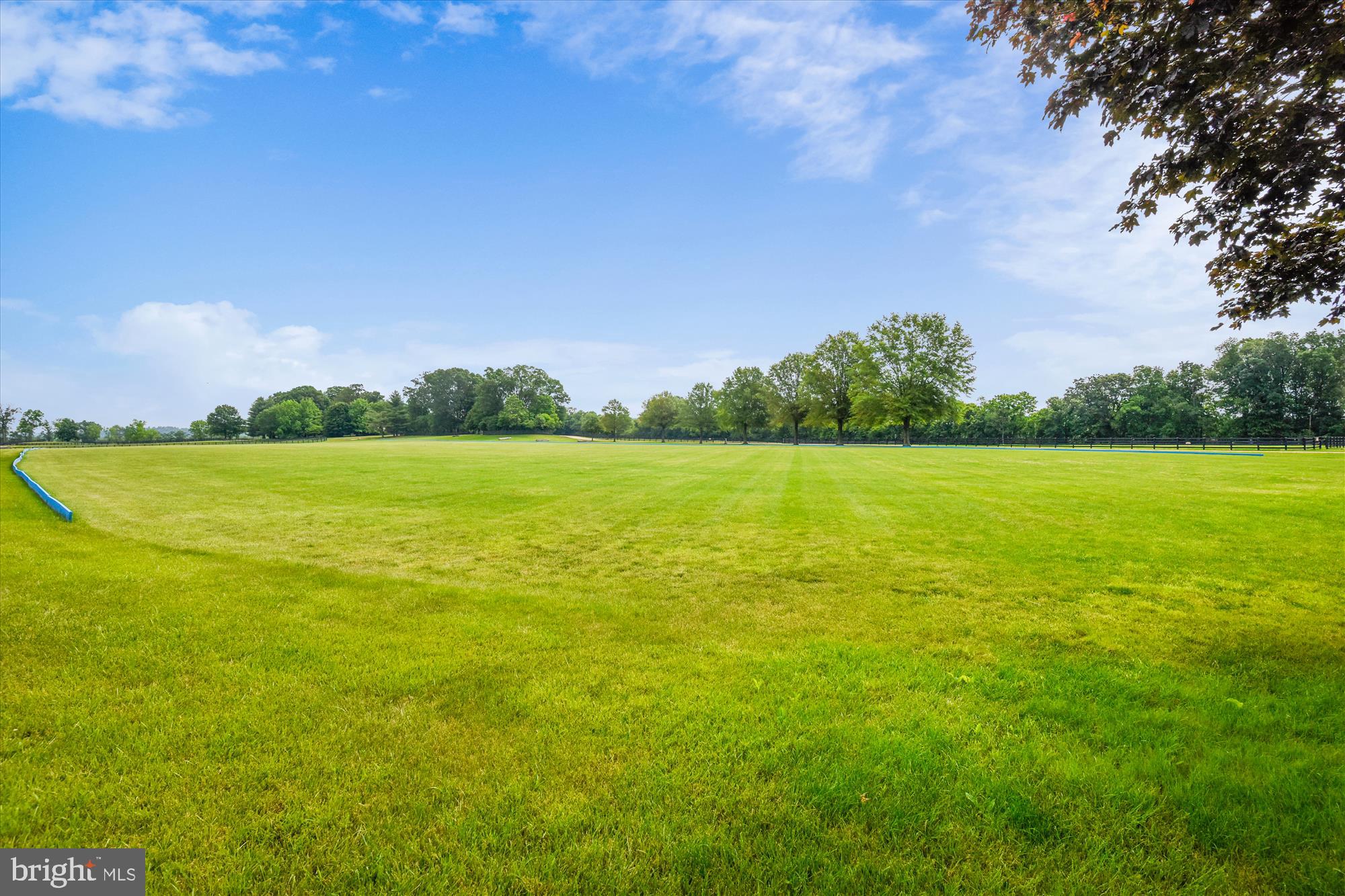 MIDDLEBURG - Residential