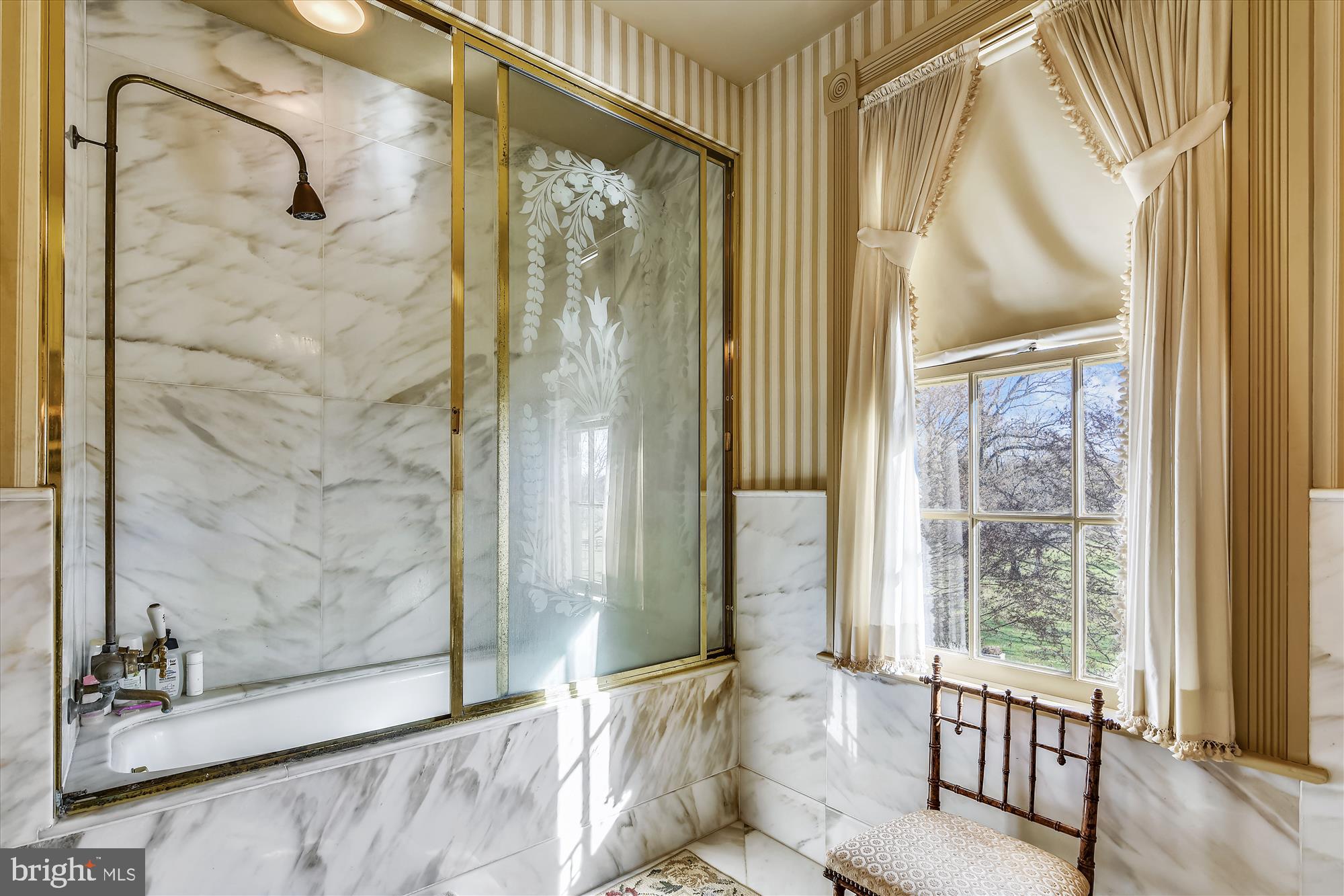 MIDDLEBURG - Residential