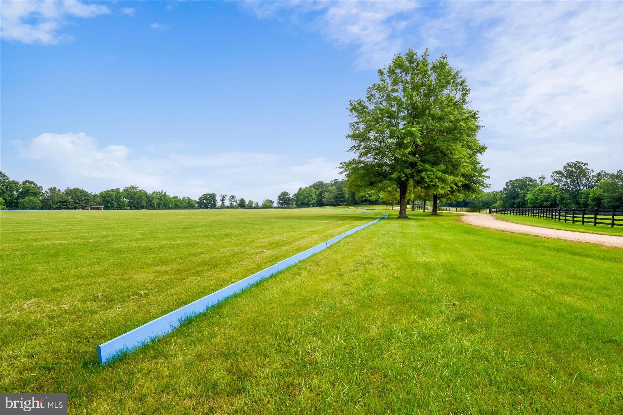 MIDDLEBURG - Residential