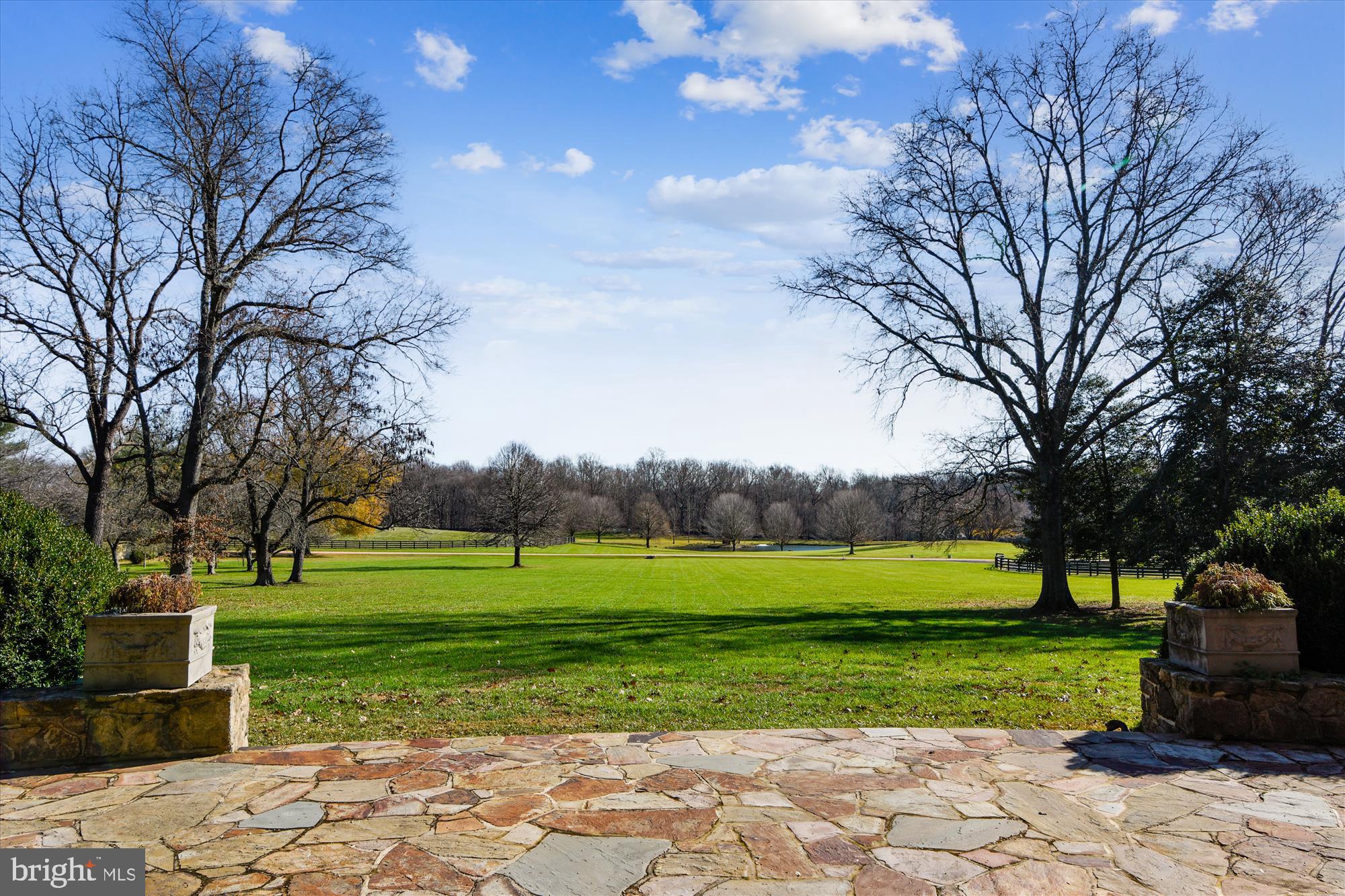 MIDDLEBURG - Residential