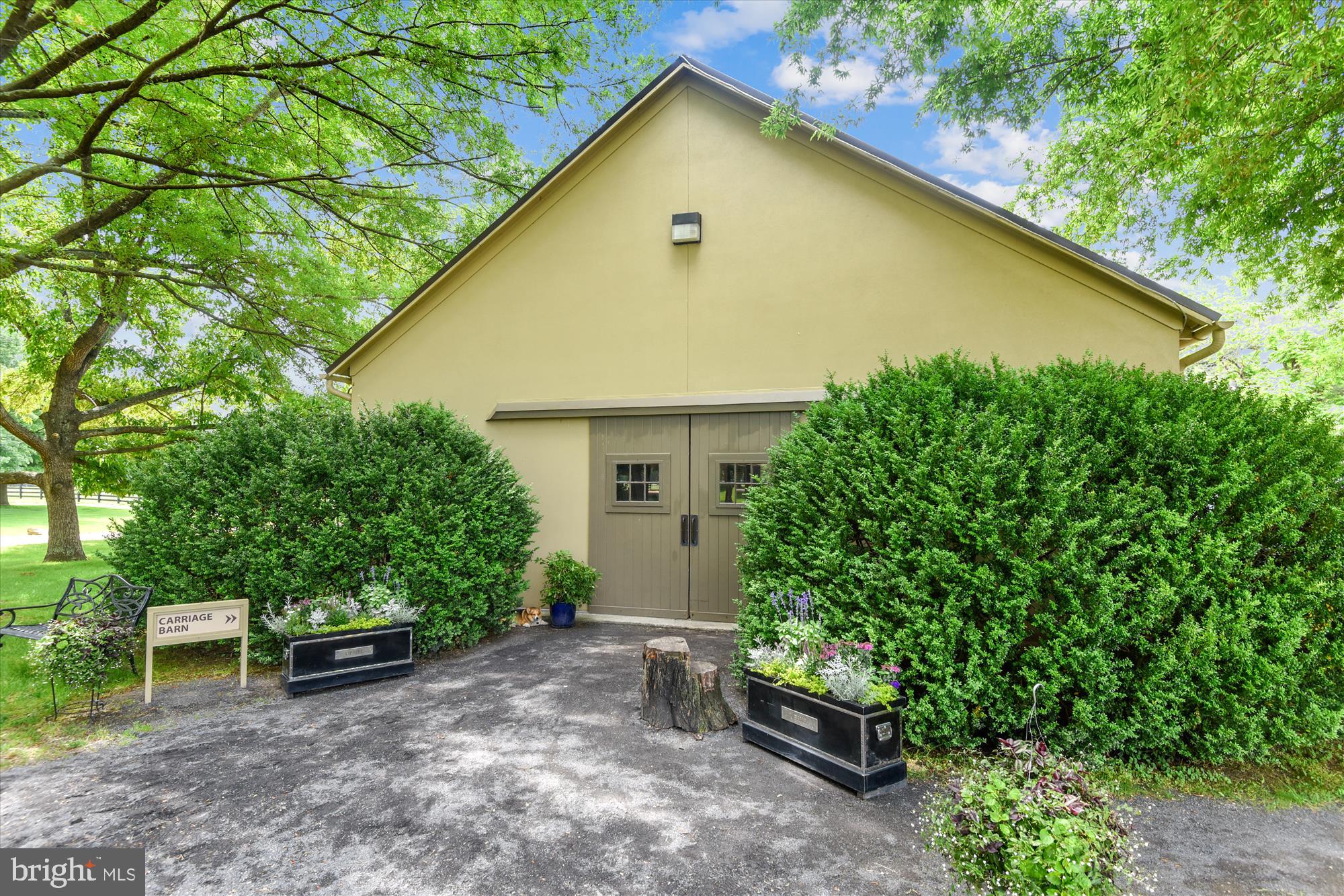 MIDDLEBURG - Residential