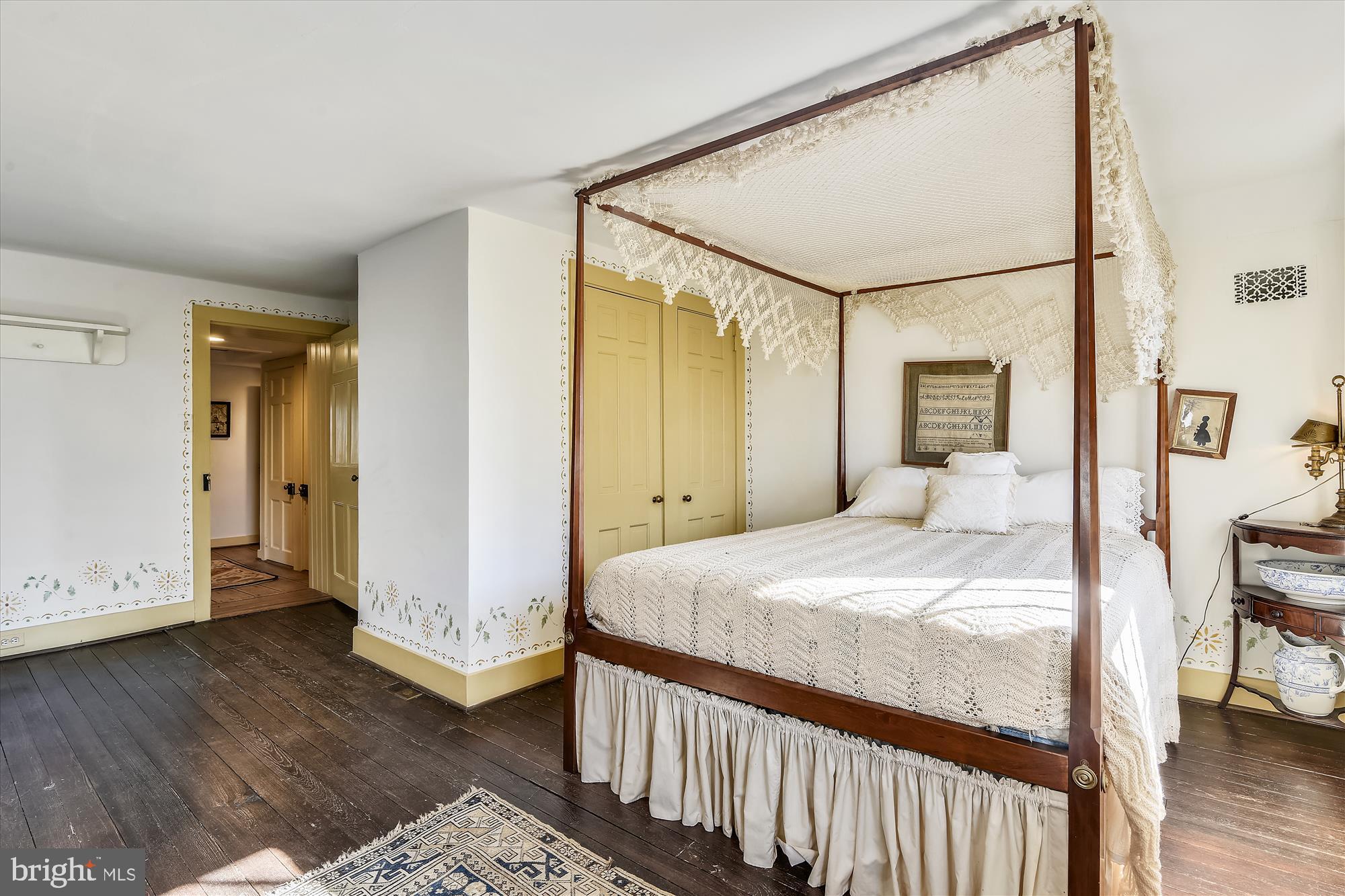 MIDDLEBURG - Residential