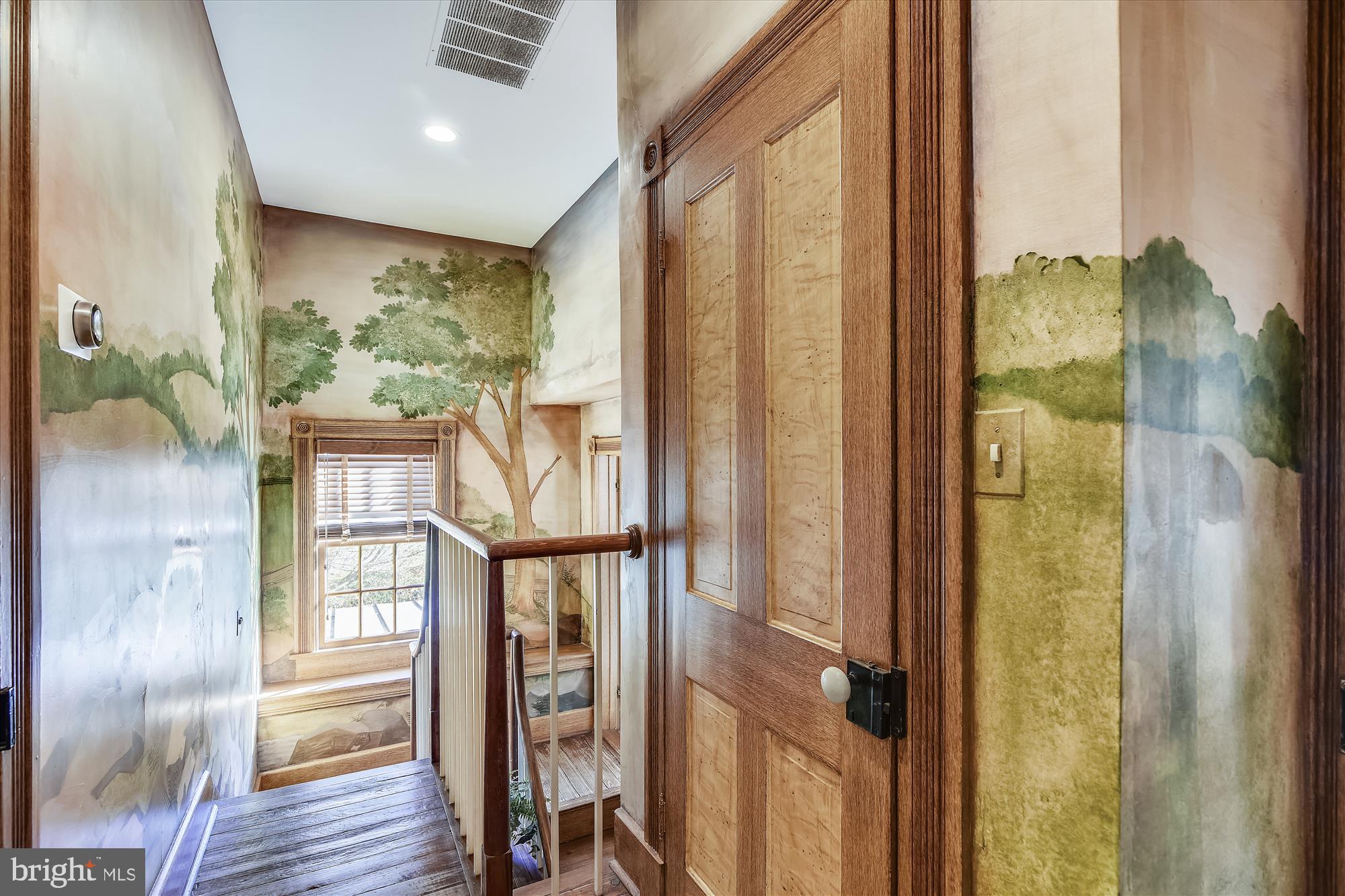 MIDDLEBURG - Residential