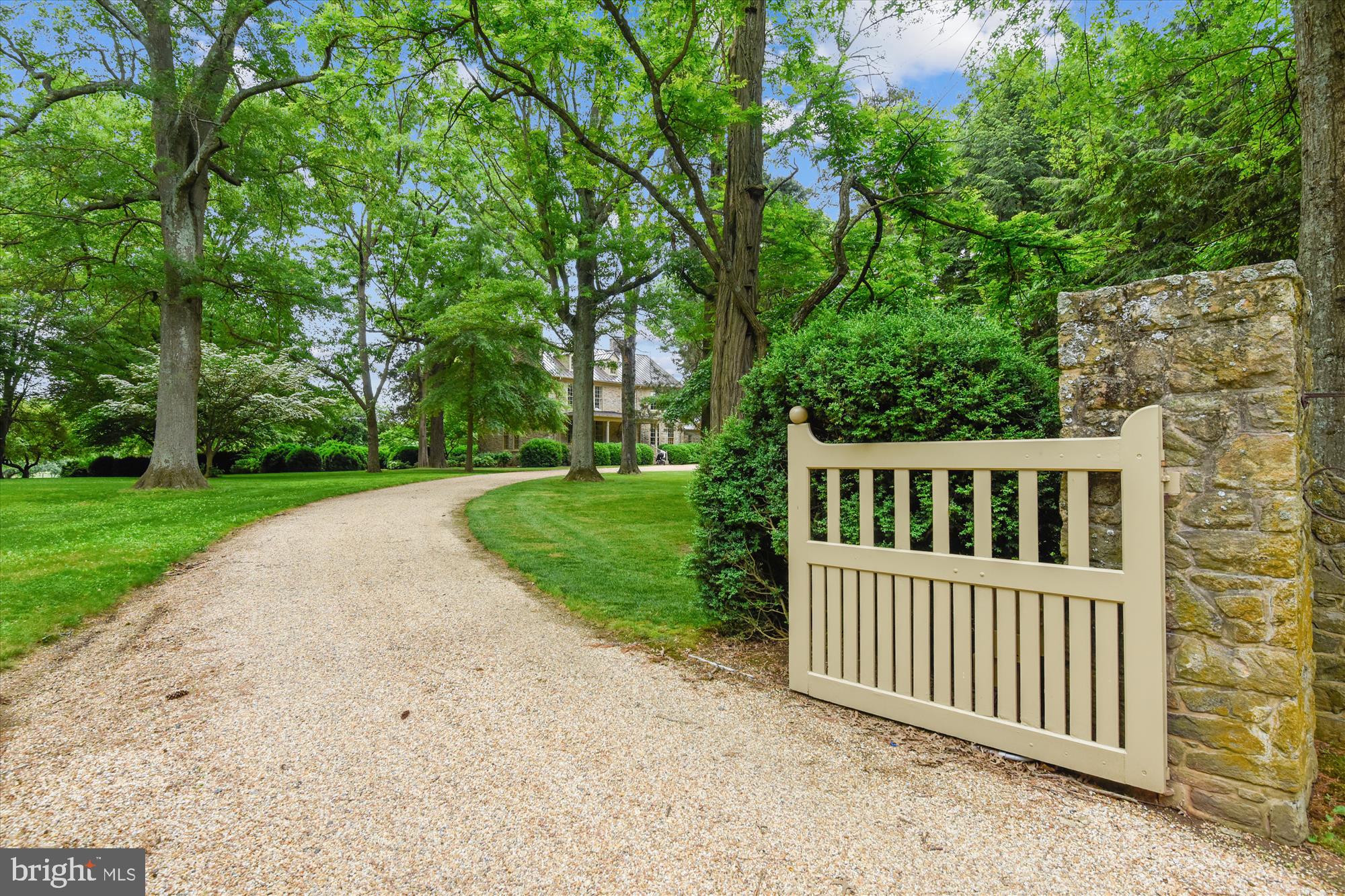 MIDDLEBURG - Residential