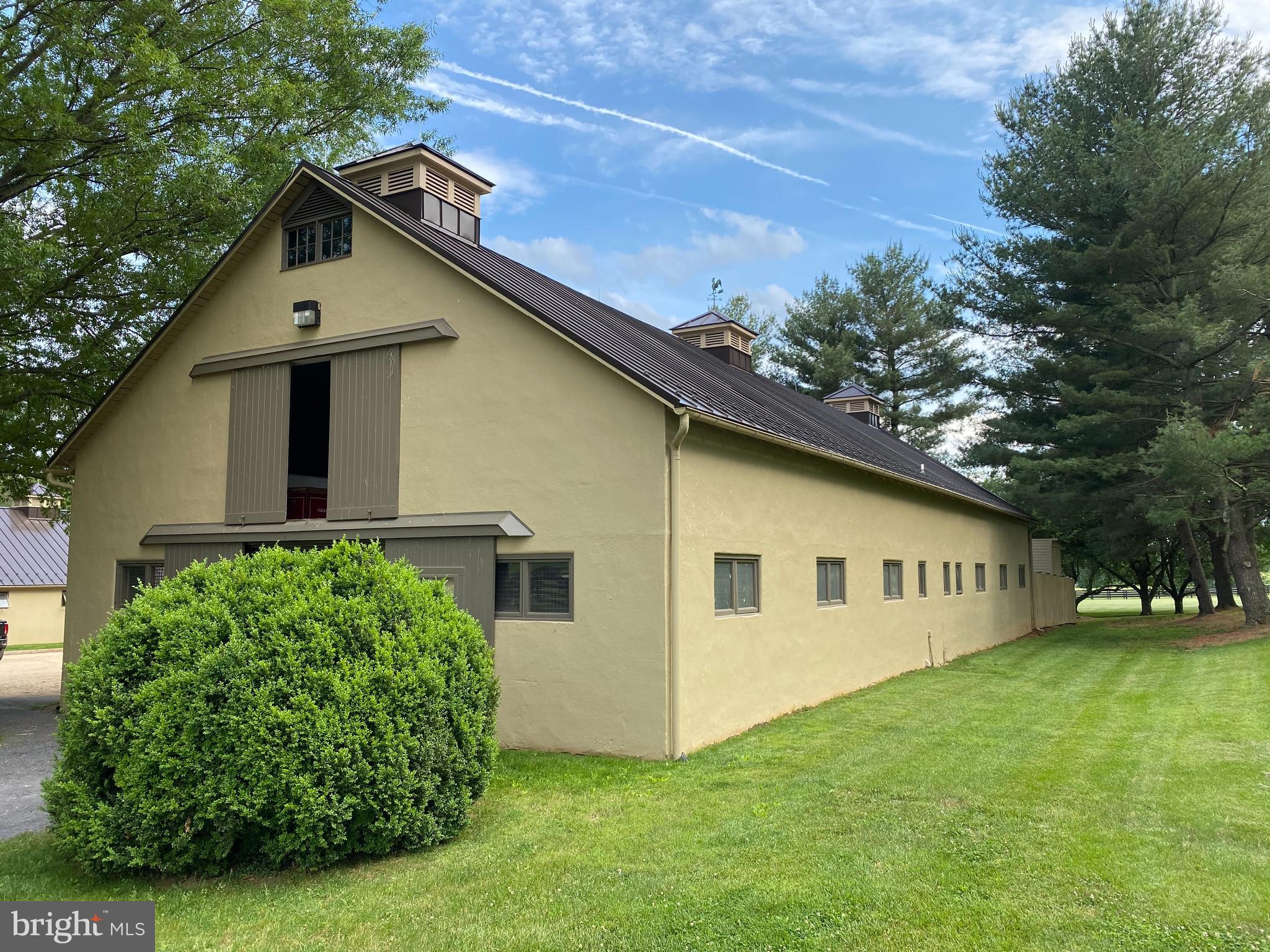 MIDDLEBURG - Residential