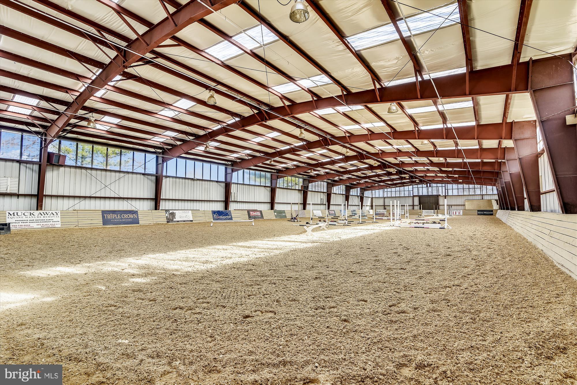 MIDDLEBURG - Residential