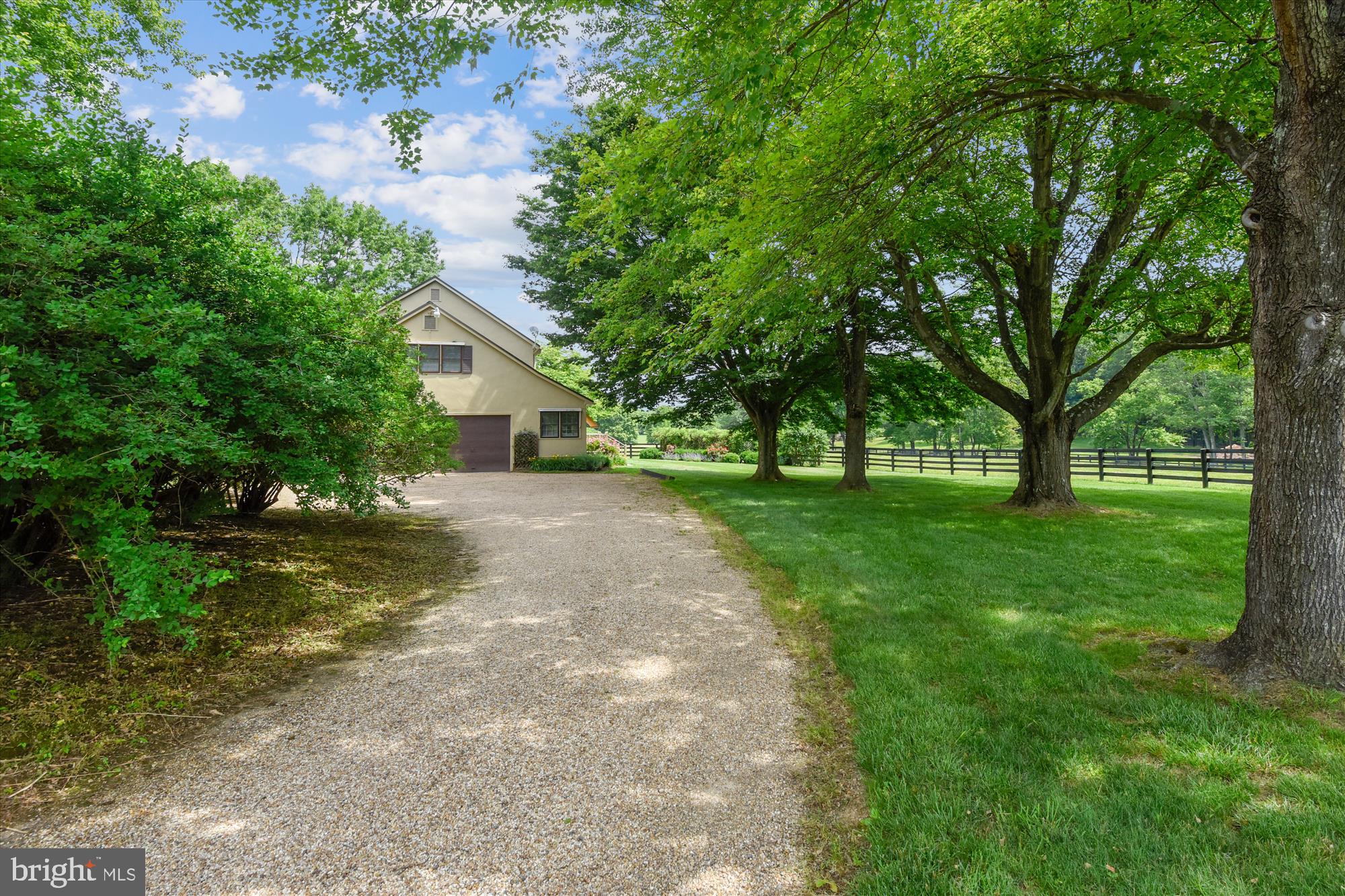 MIDDLEBURG - Residential