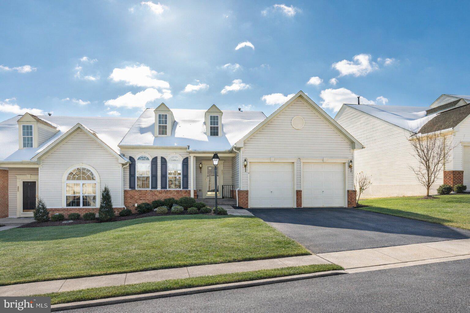 VILLAS AT SHREWSBURY - Residential