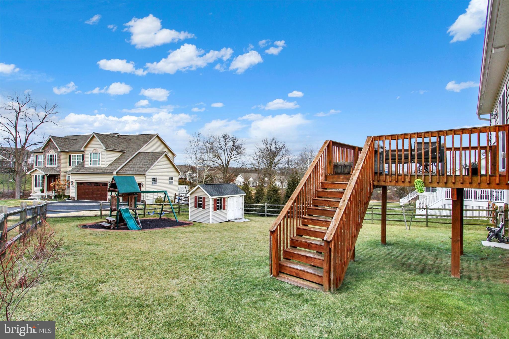 CUMBERLAND VILLAGE - Residential