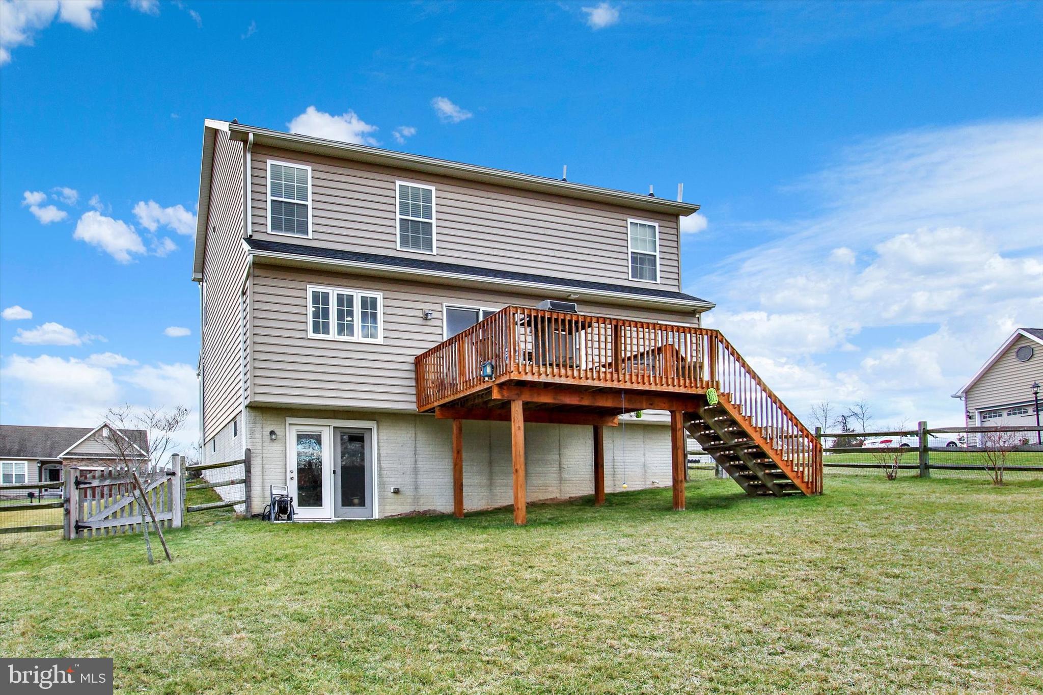 CUMBERLAND VILLAGE - Residential