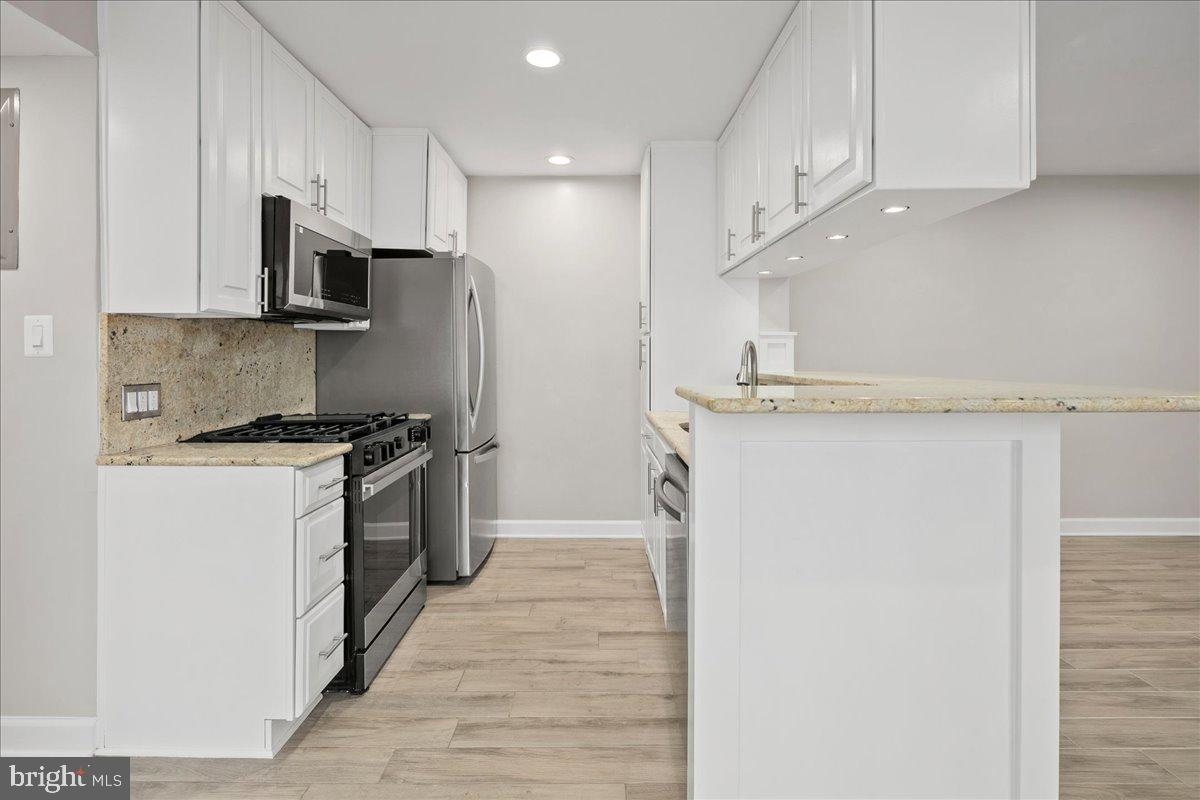 HERITAGE WOODS NORTH - Residential