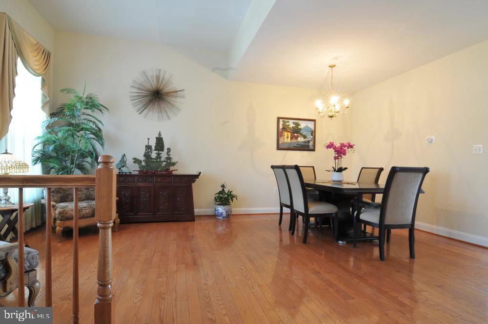 POTOMAC CROSSING - Residential