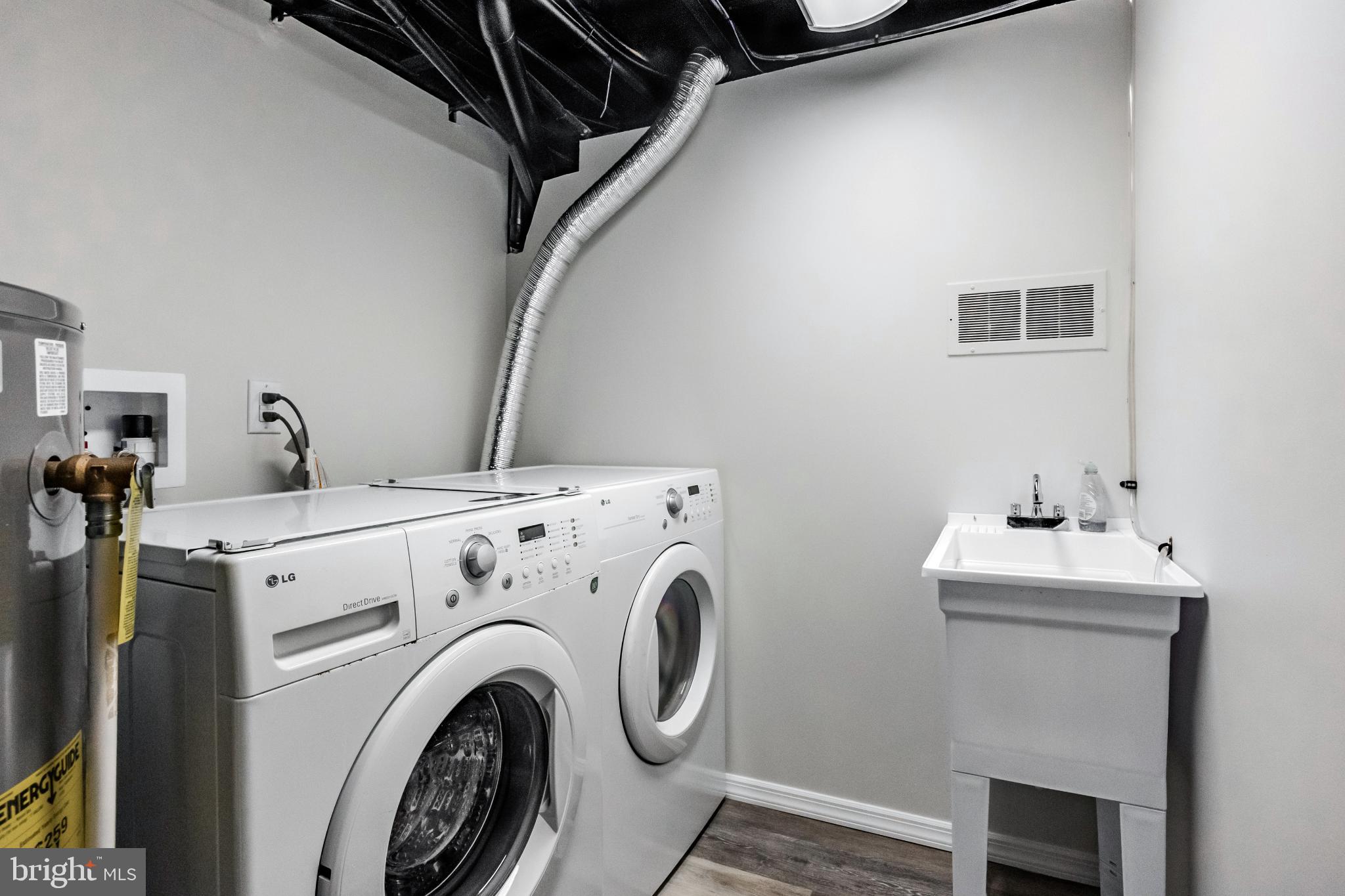 KIRKLYN - Residential