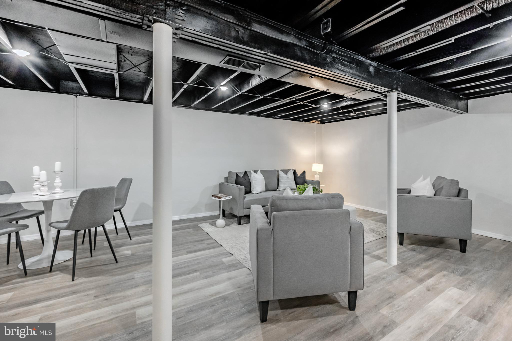 KIRKLYN - Residential